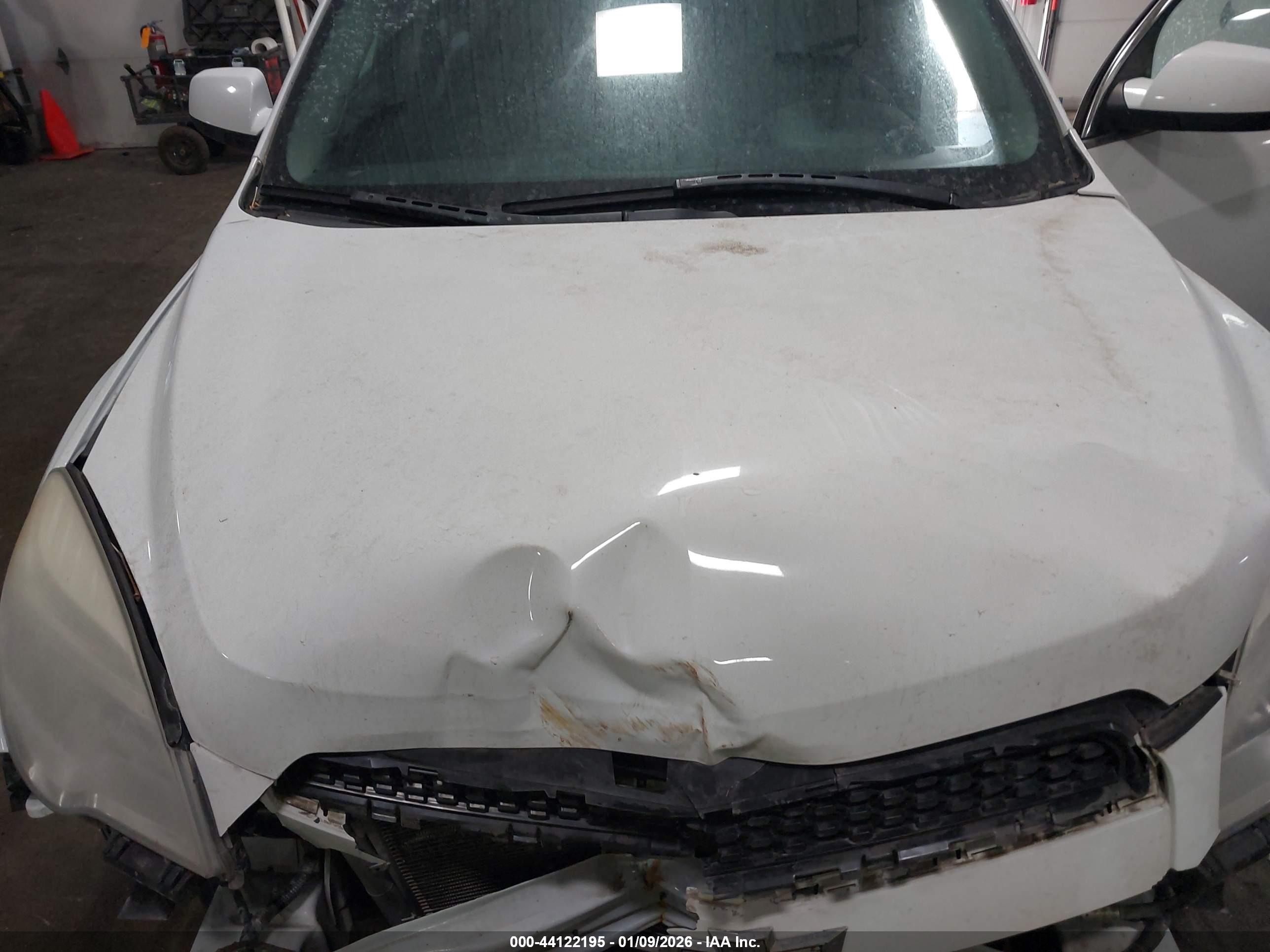 CHEVROLET EQUINOX image 10