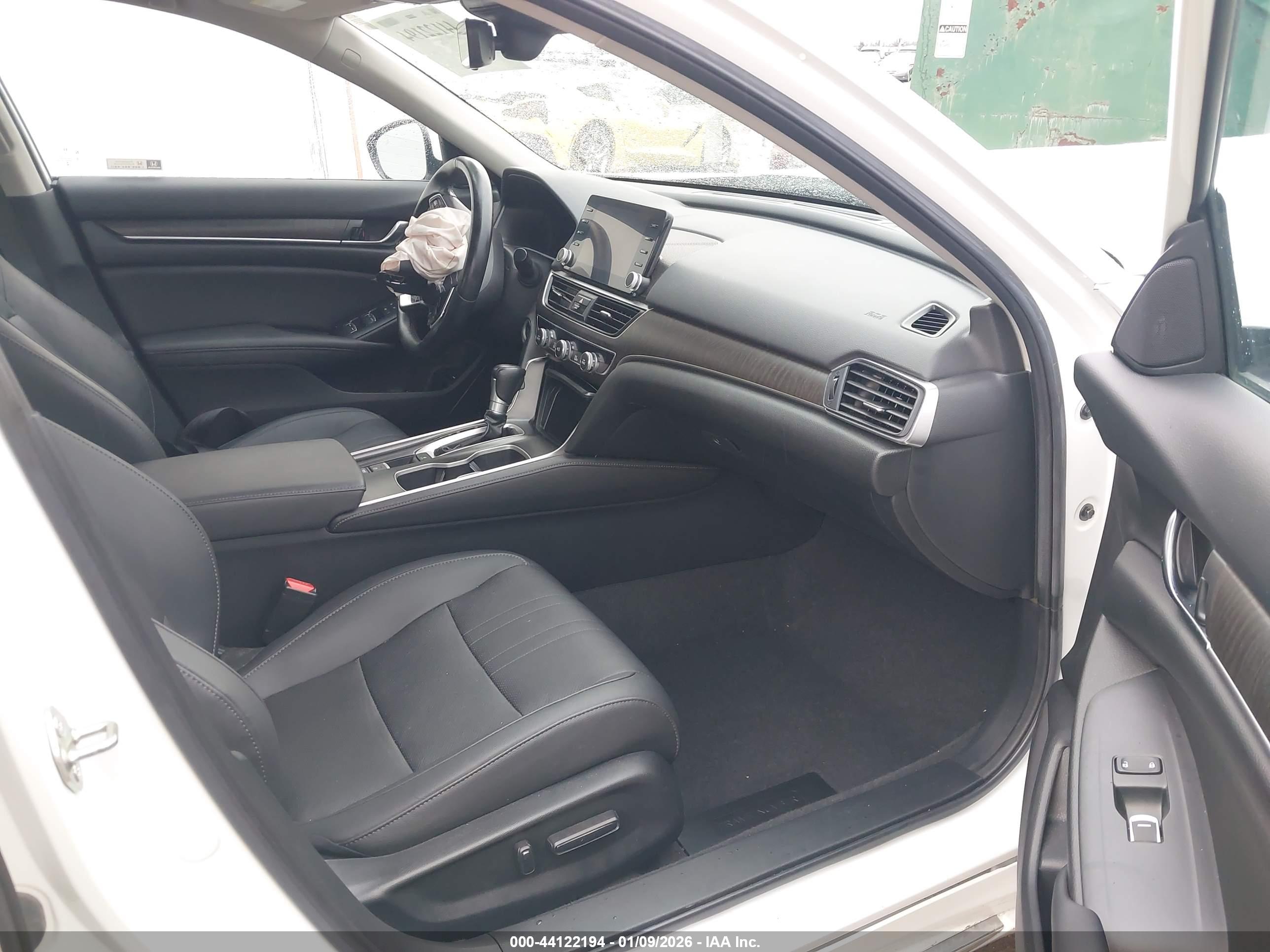 HONDA ACCORD image 5