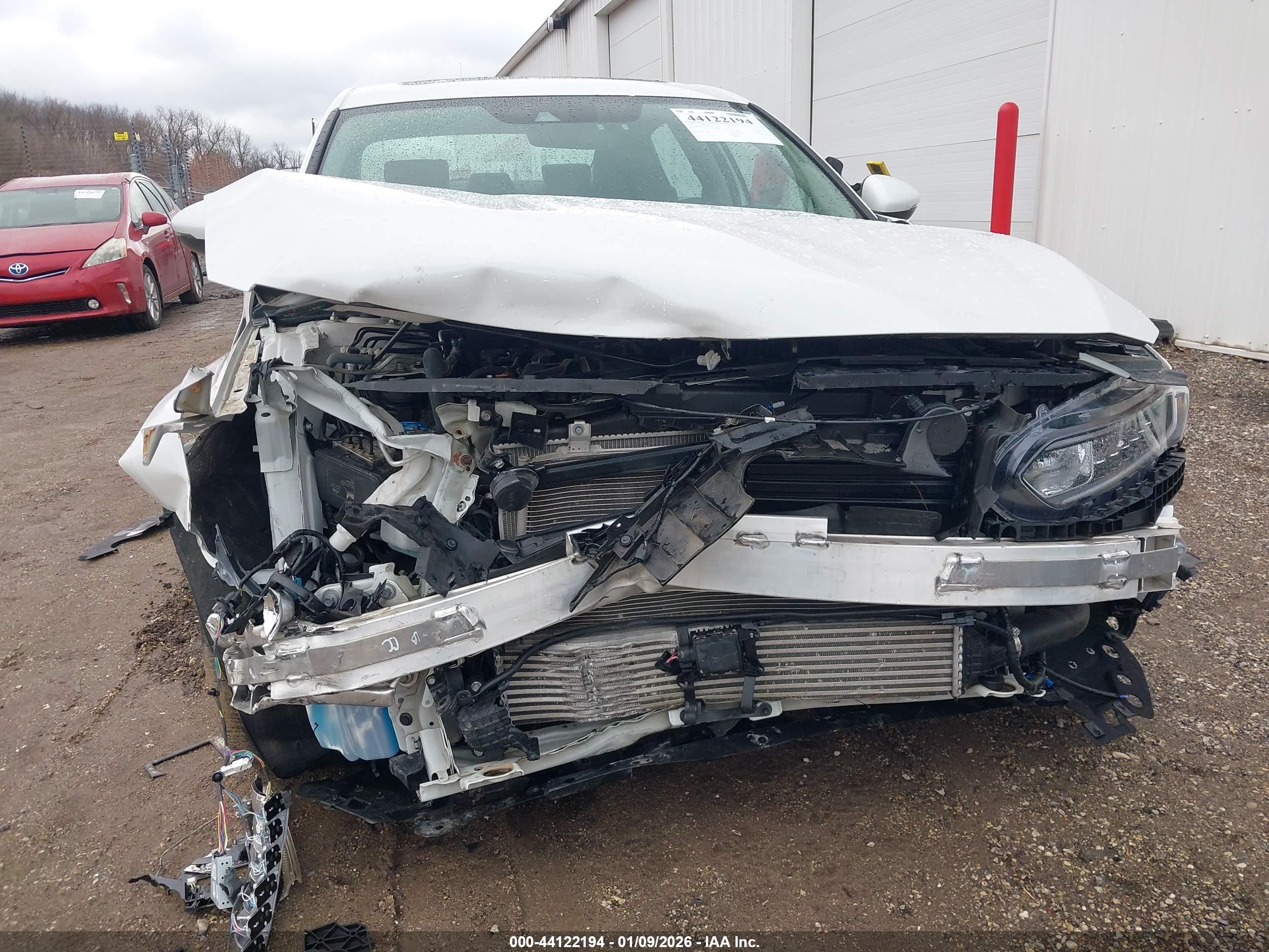 HONDA ACCORD image 6