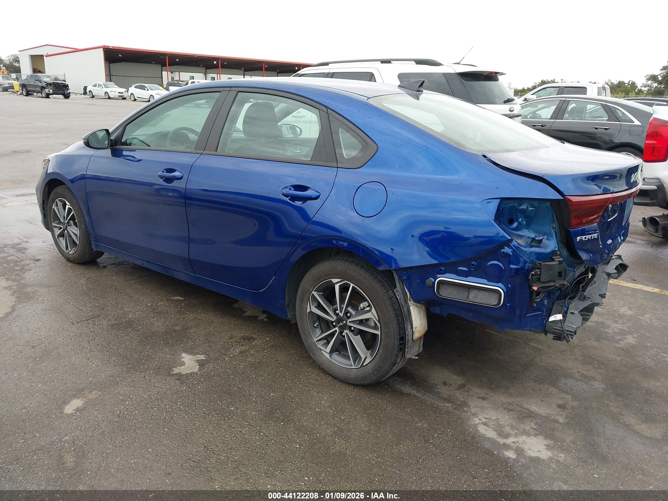 KIA FORTE image 3