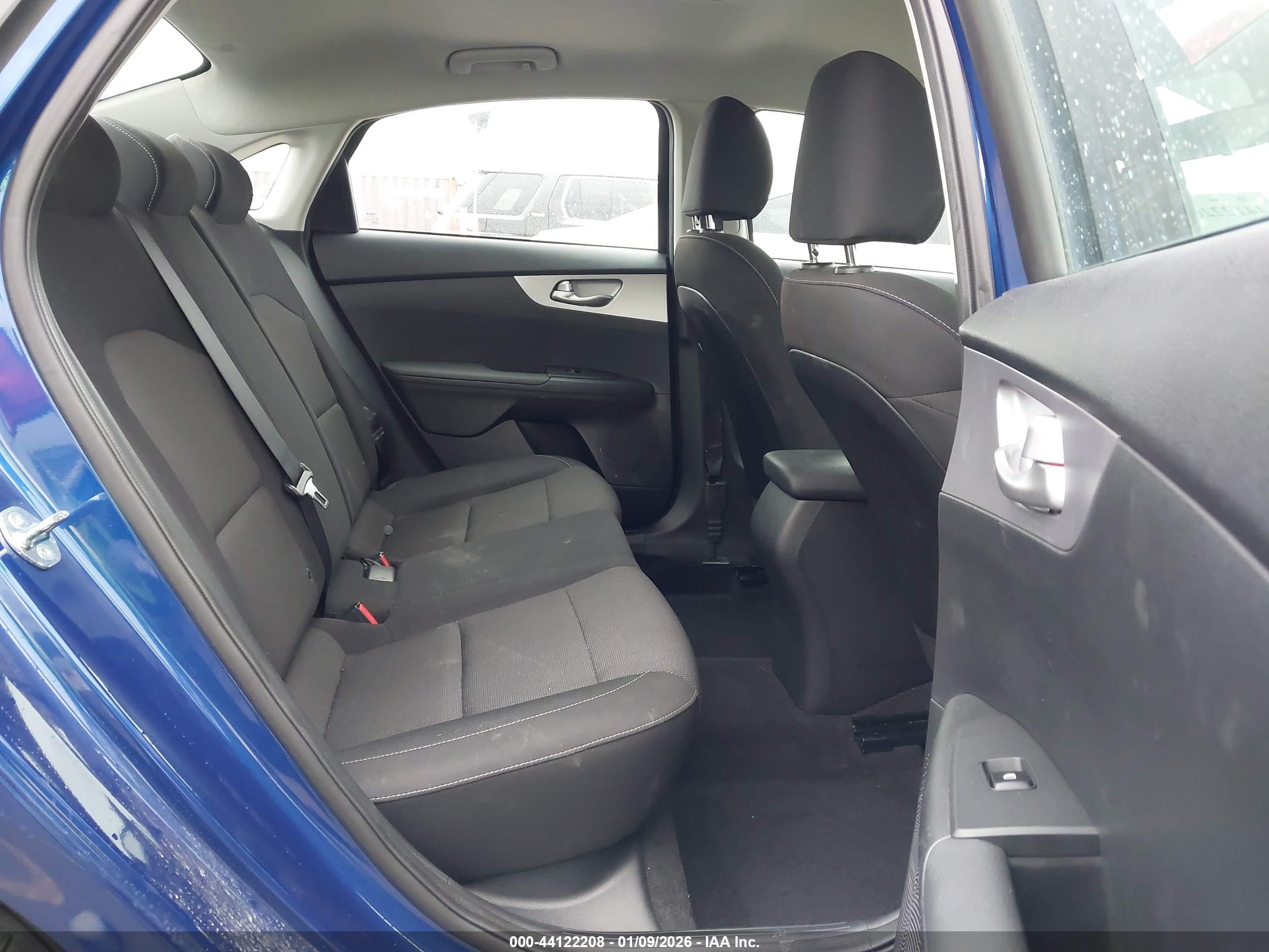 KIA FORTE image 8