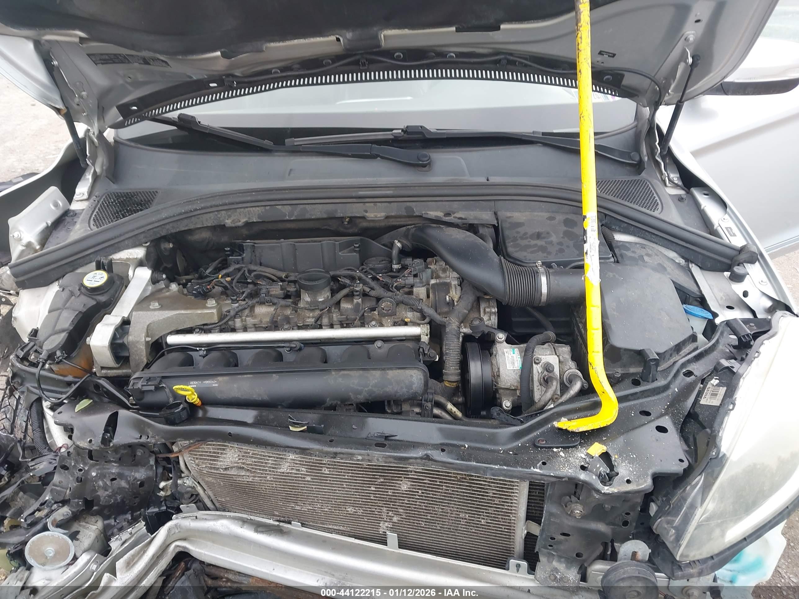 VOLVO XC60 image 10