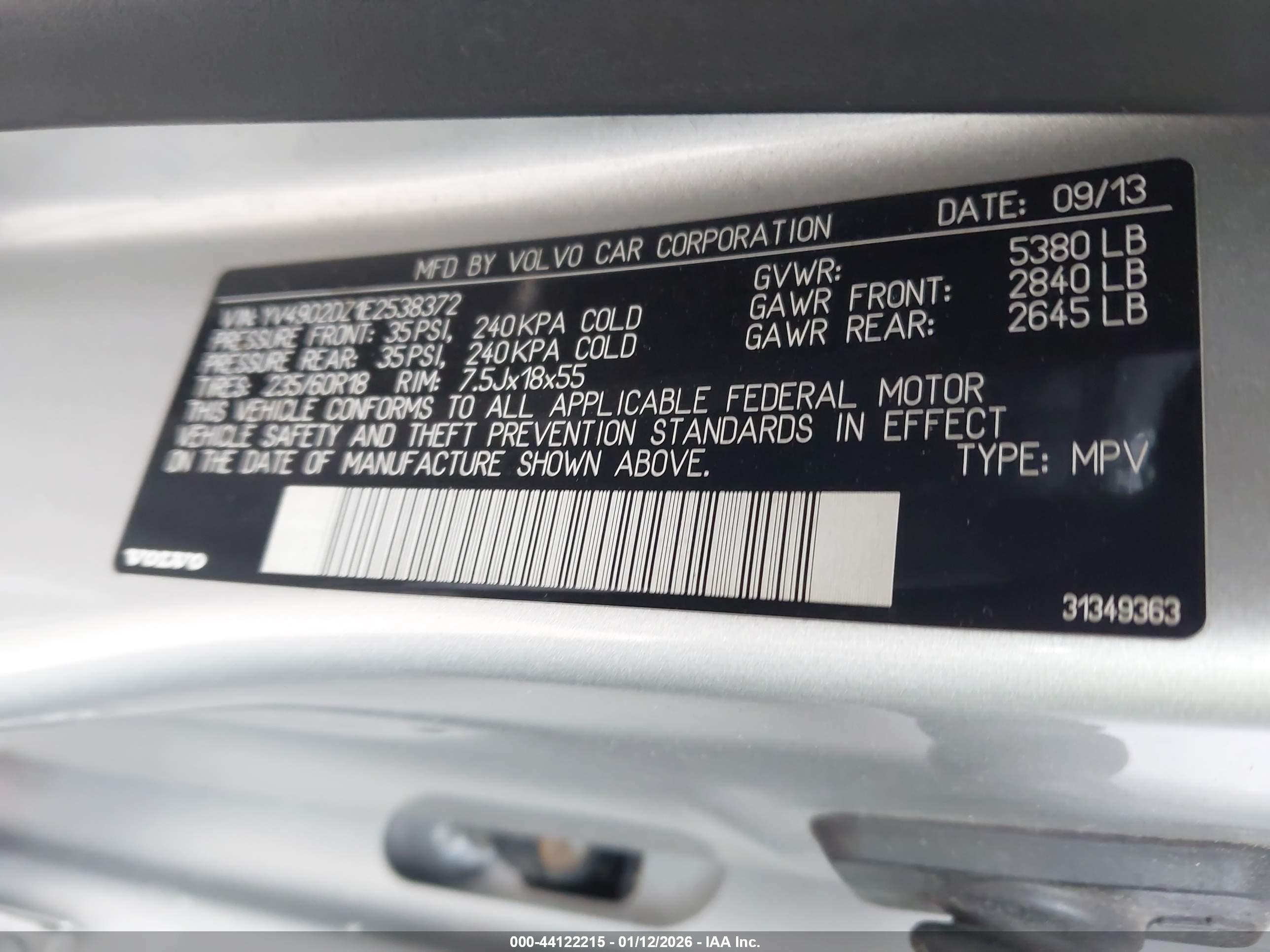 VOLVO XC60 image 9