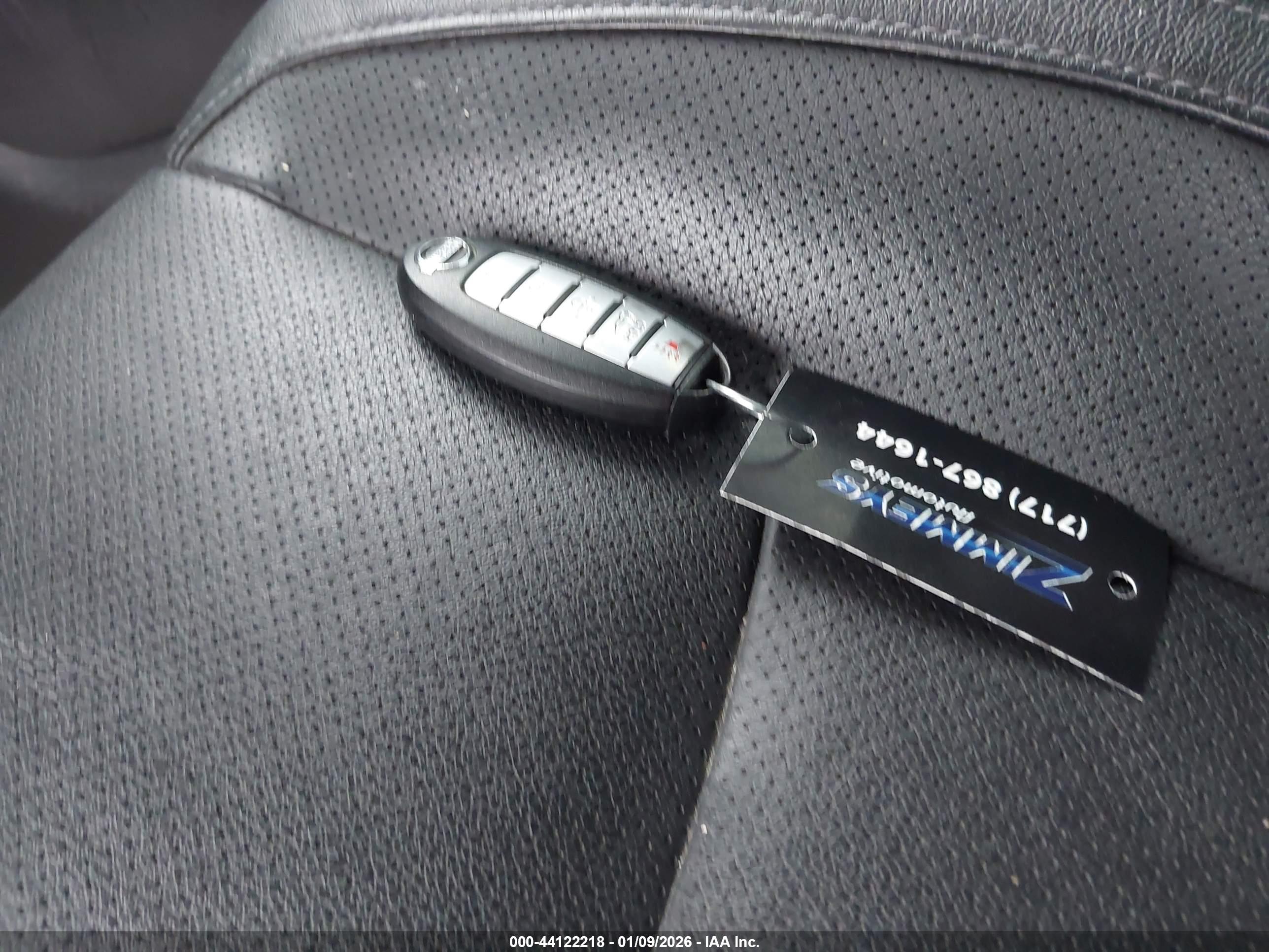 NISSAN ROGUE image 11