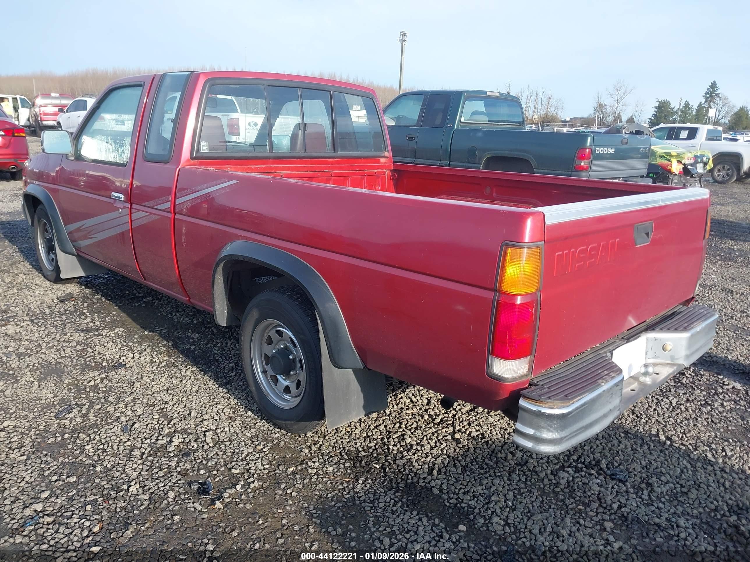 NISSAN TRUCK image 3