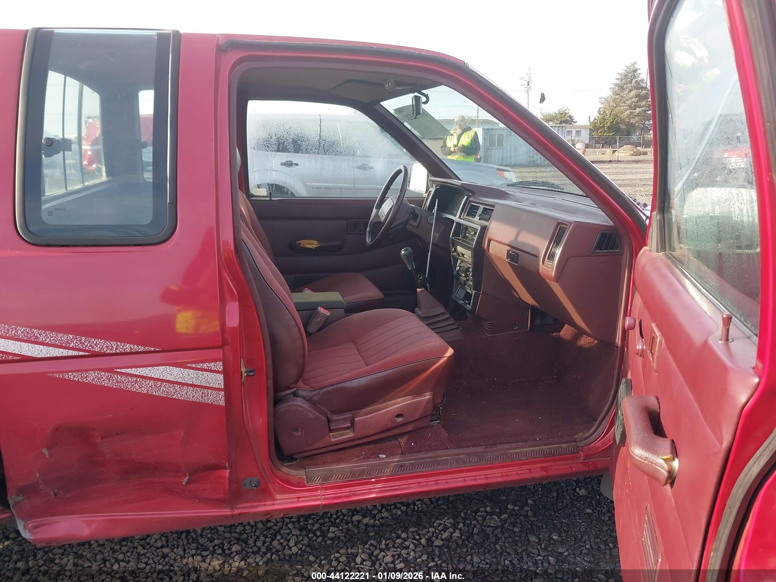 NISSAN TRUCK image 5