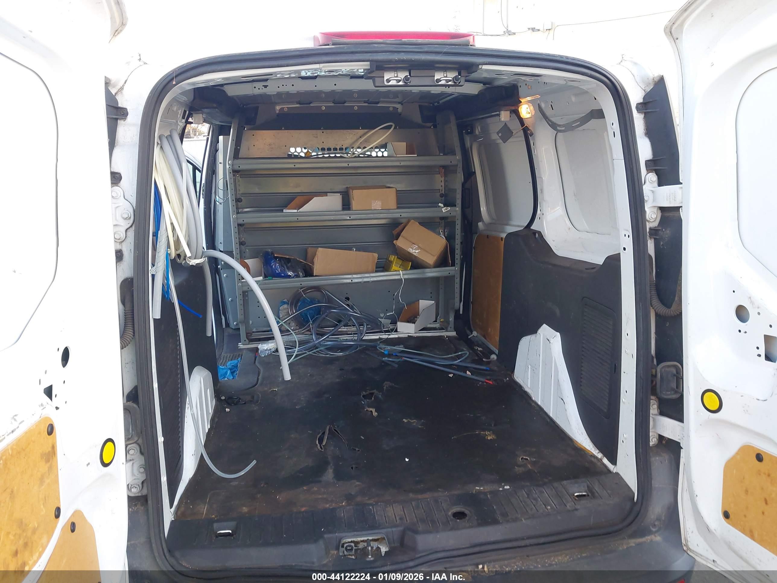 FORD TRANSIT image 8