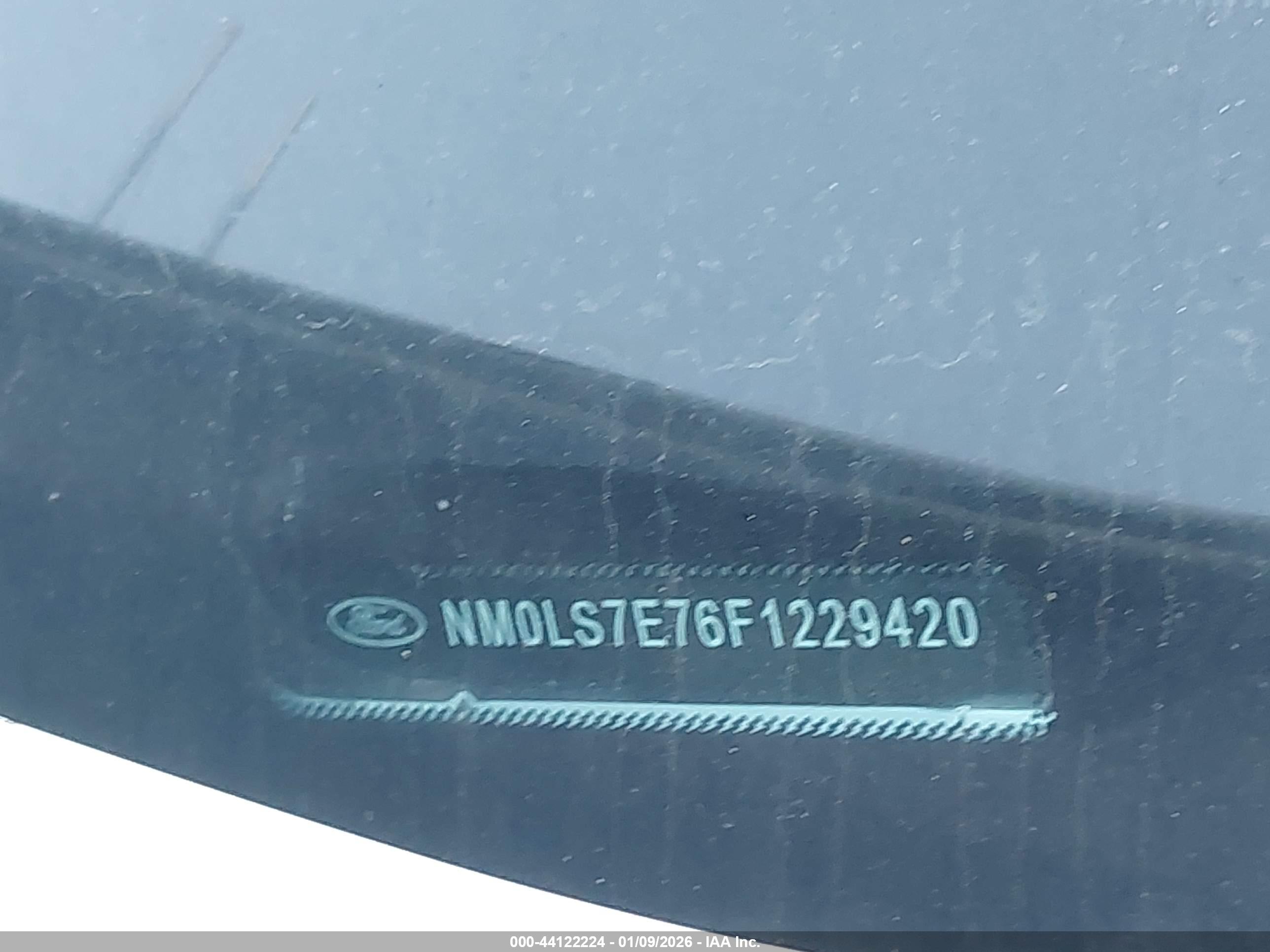 FORD TRANSIT image 9