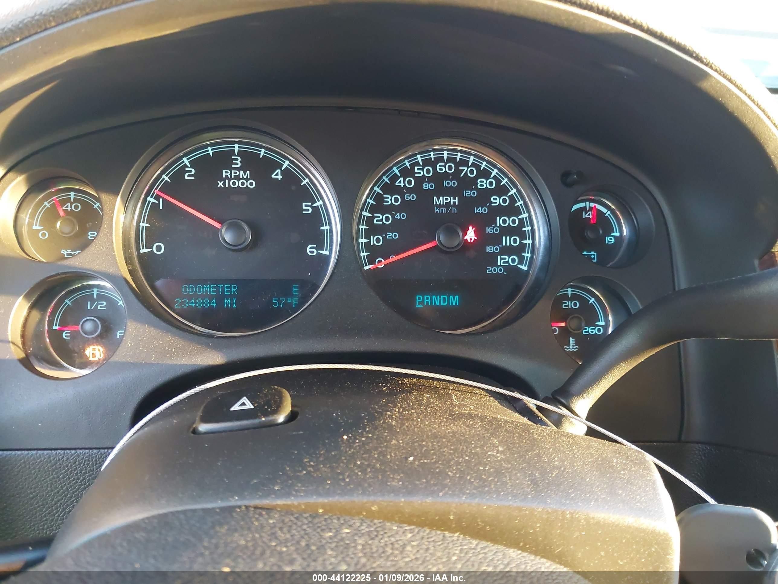 GMC YUKON image 7