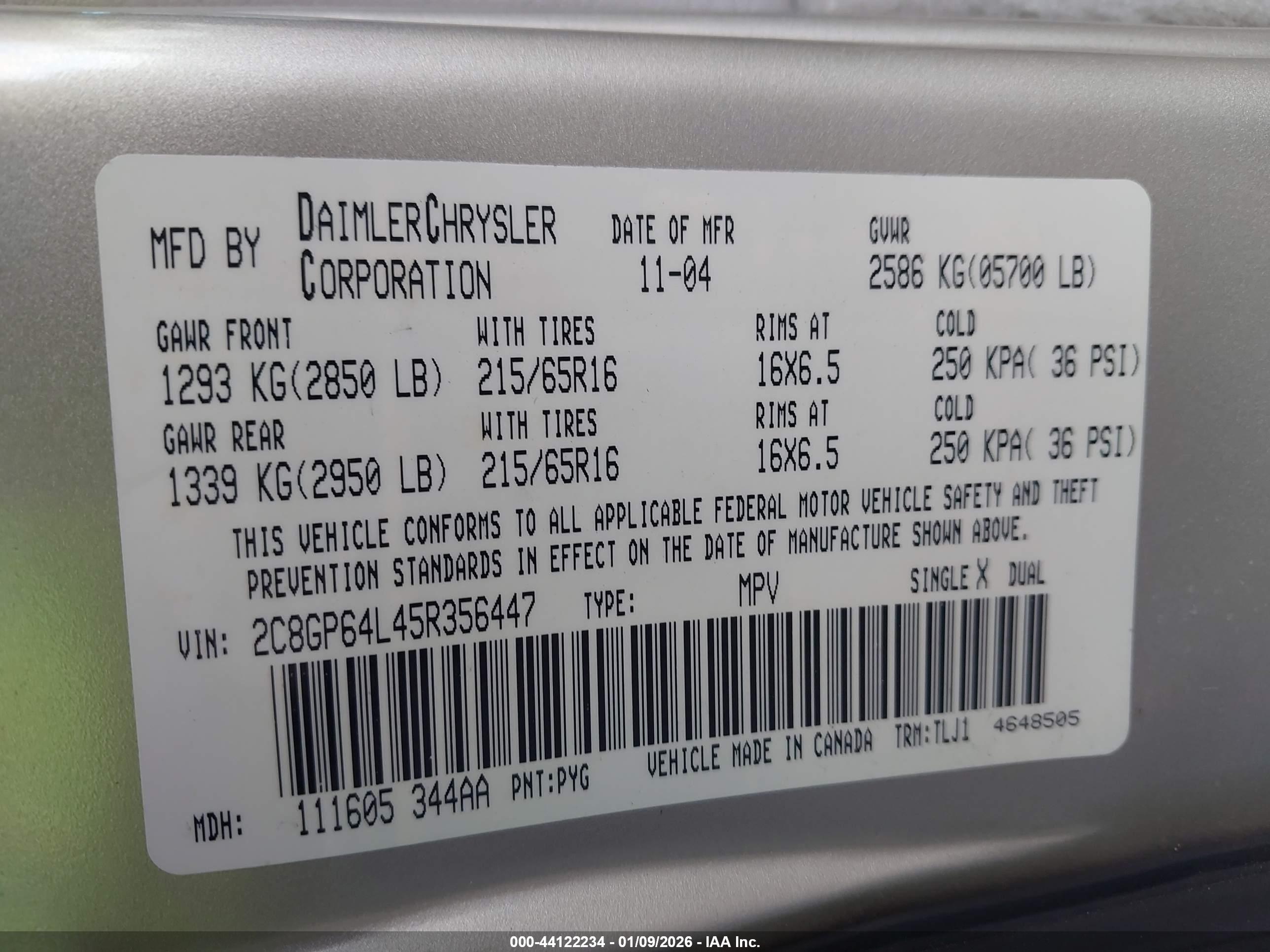 CHRYSLER TOWN image 9