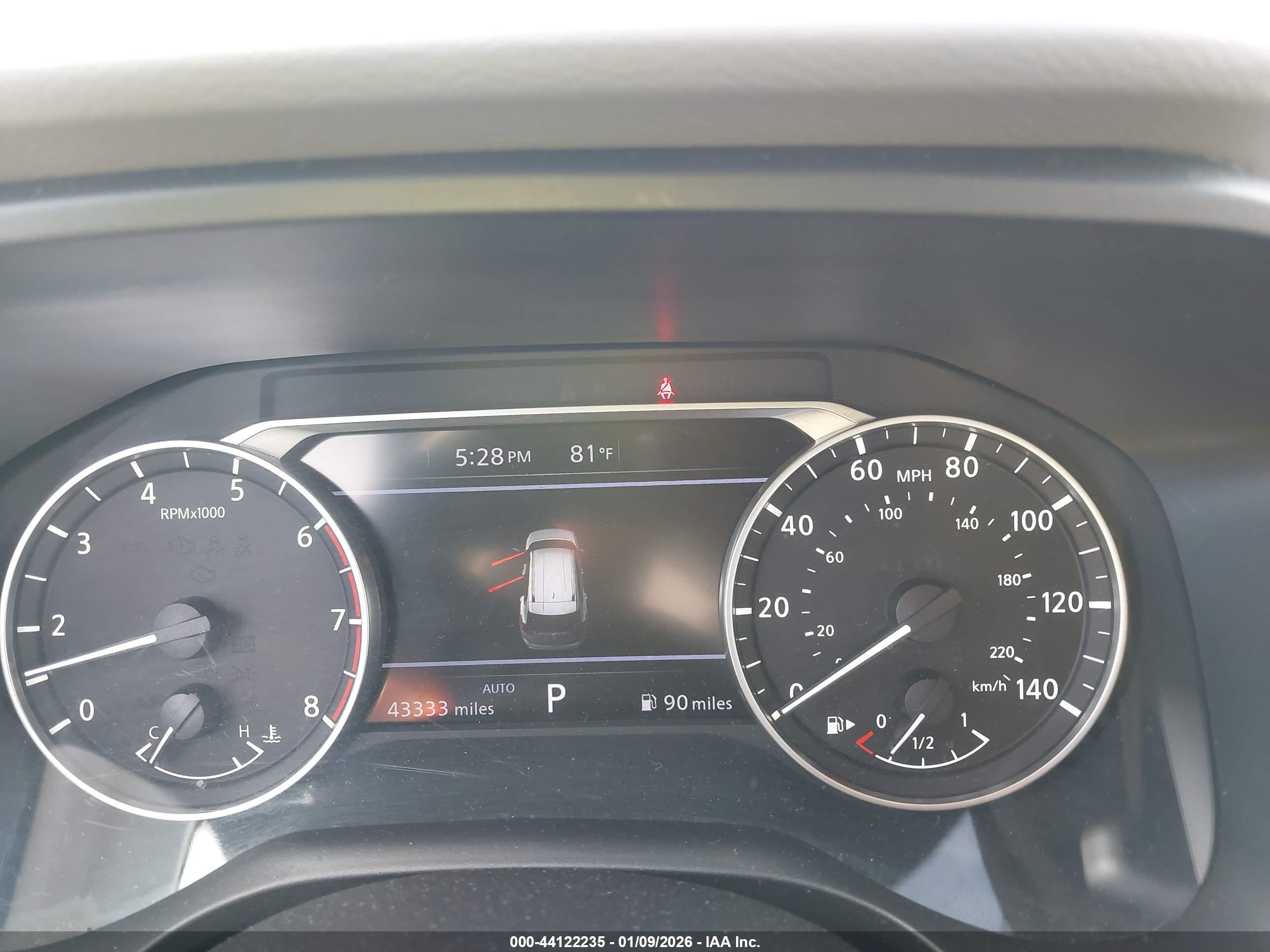 NISSAN ROGUE image 7