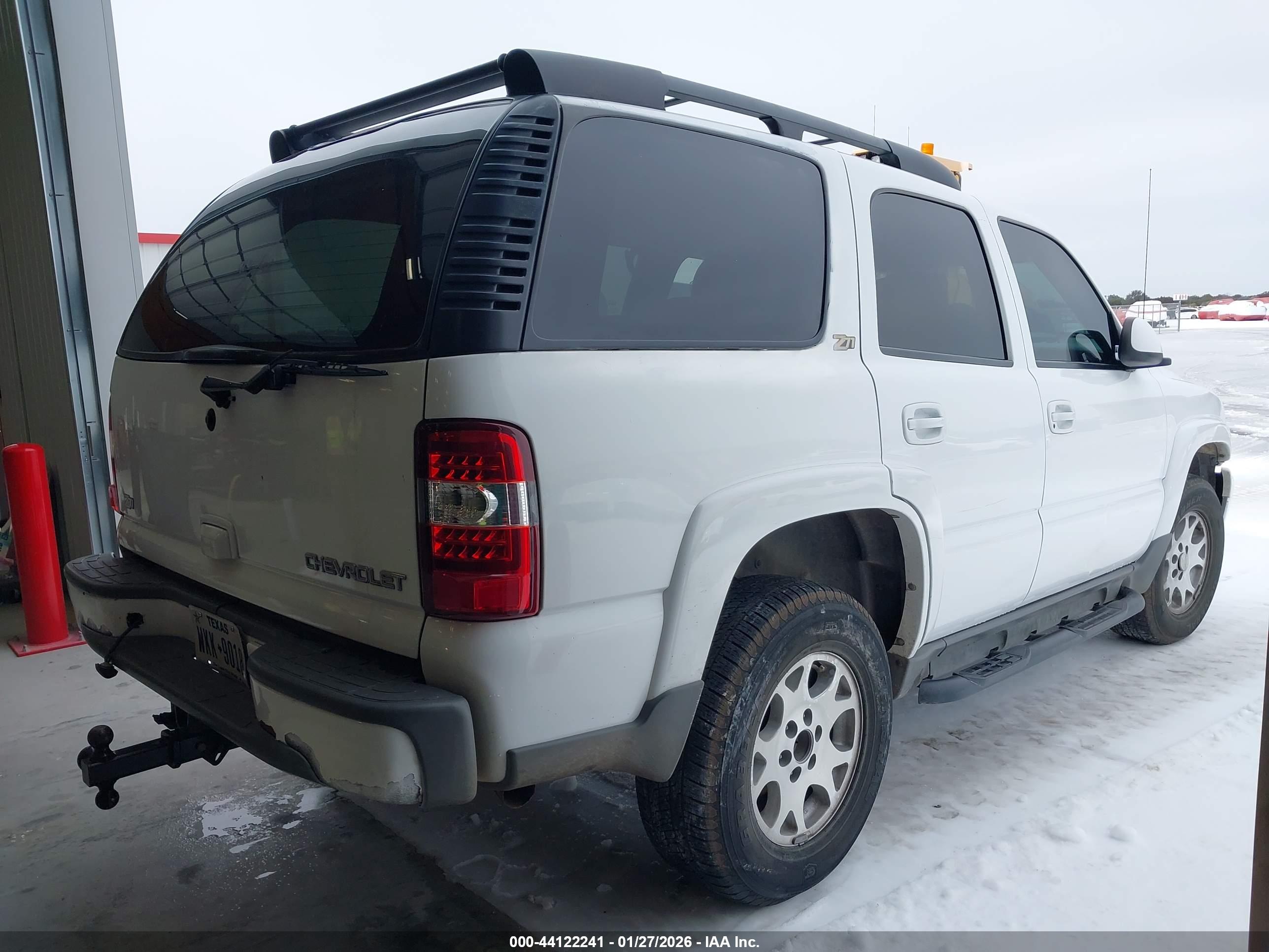 CHEVROLET TAHOE image 4