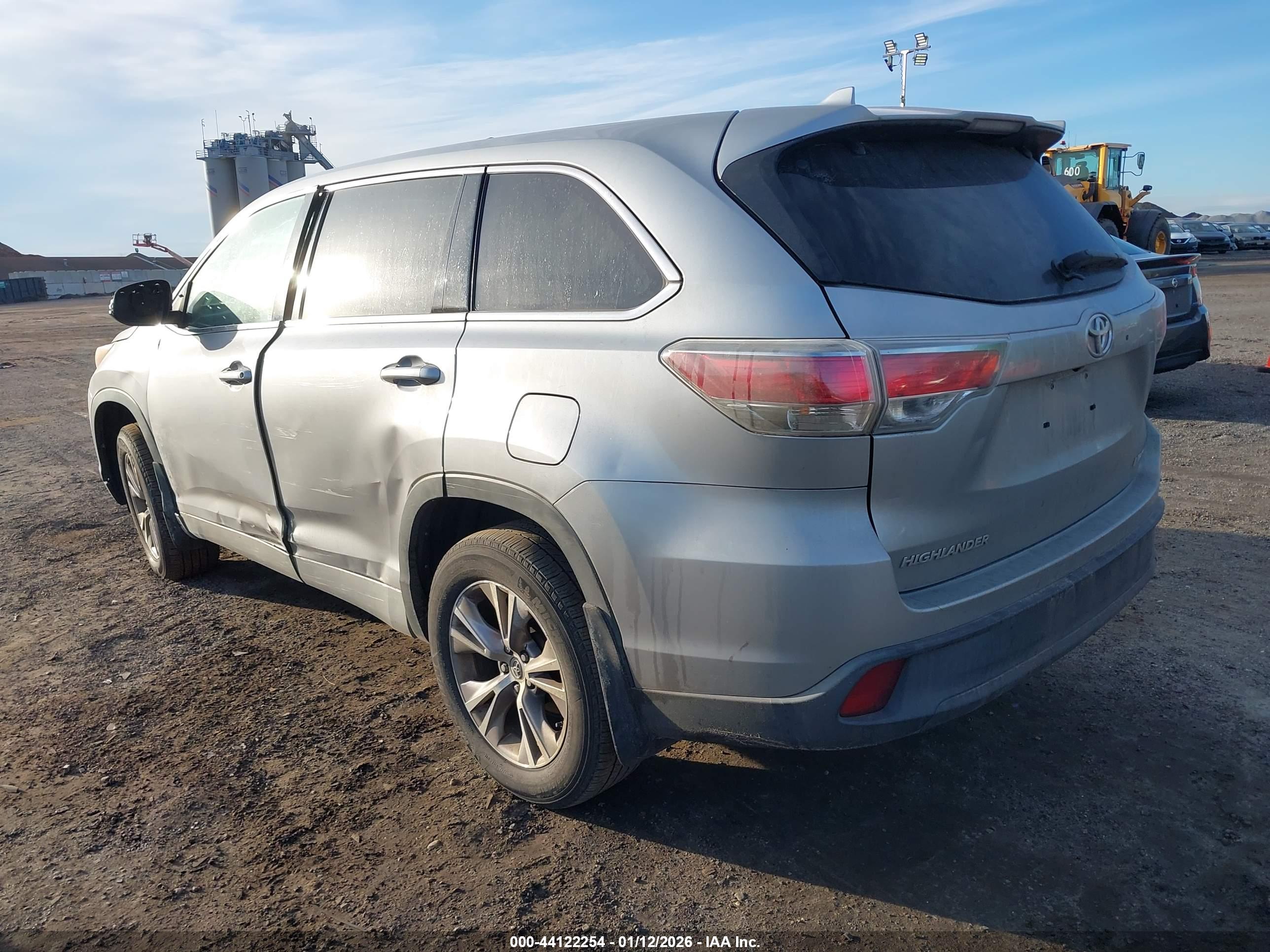 TOYOTA HIGHLANDER image 3