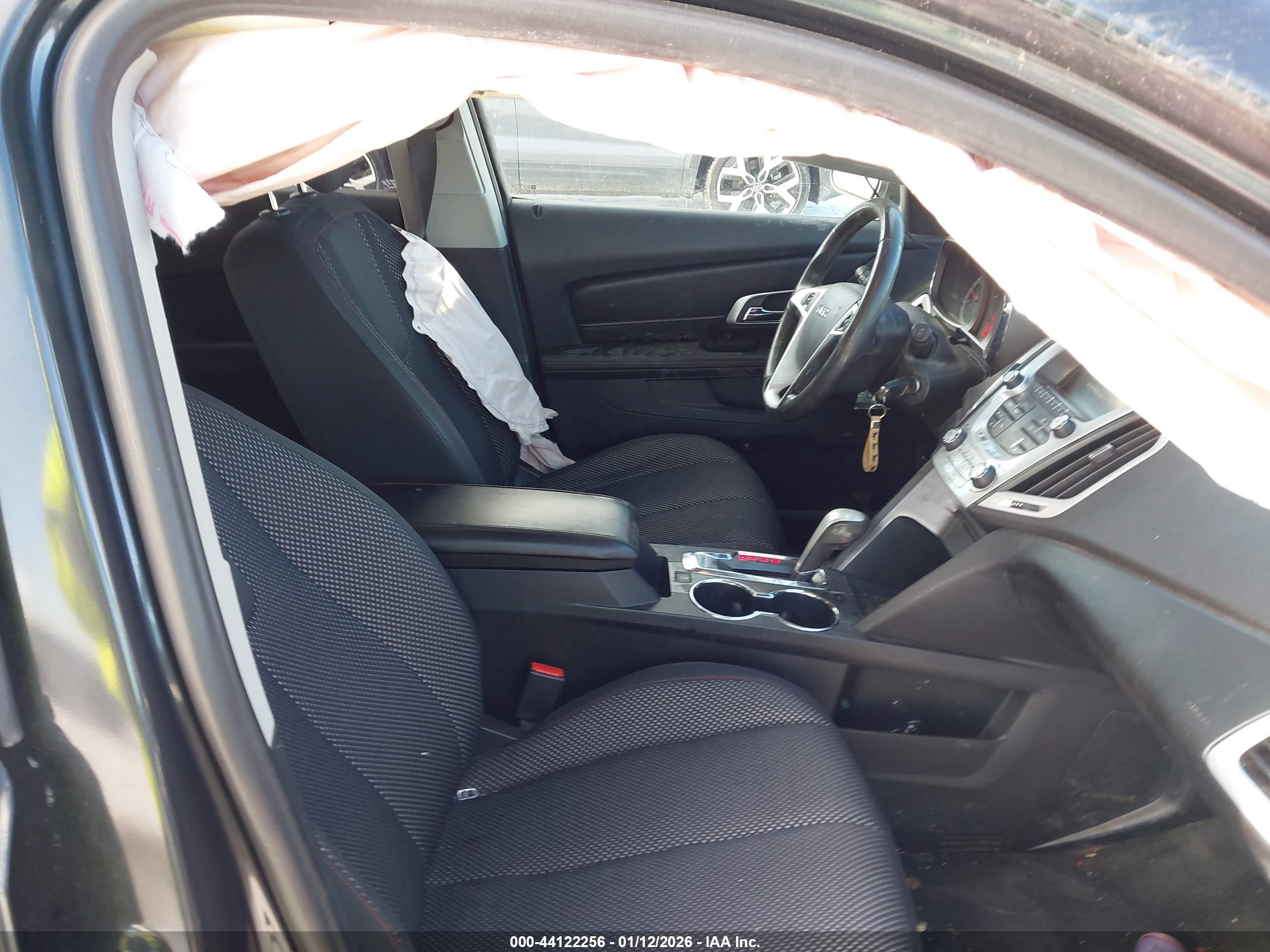 GMC TERRAIN image 5