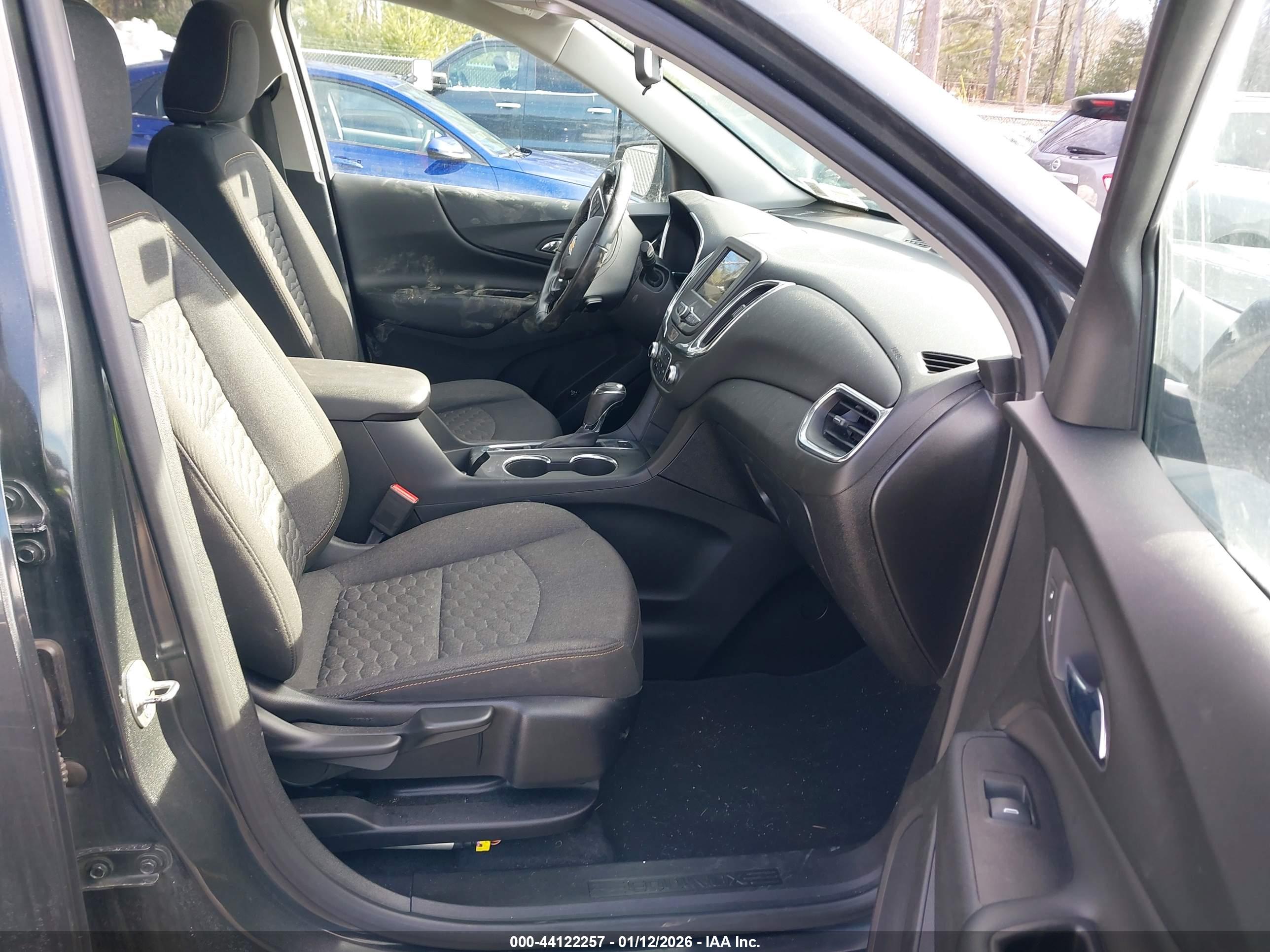 CHEVROLET EQUINOX image 5