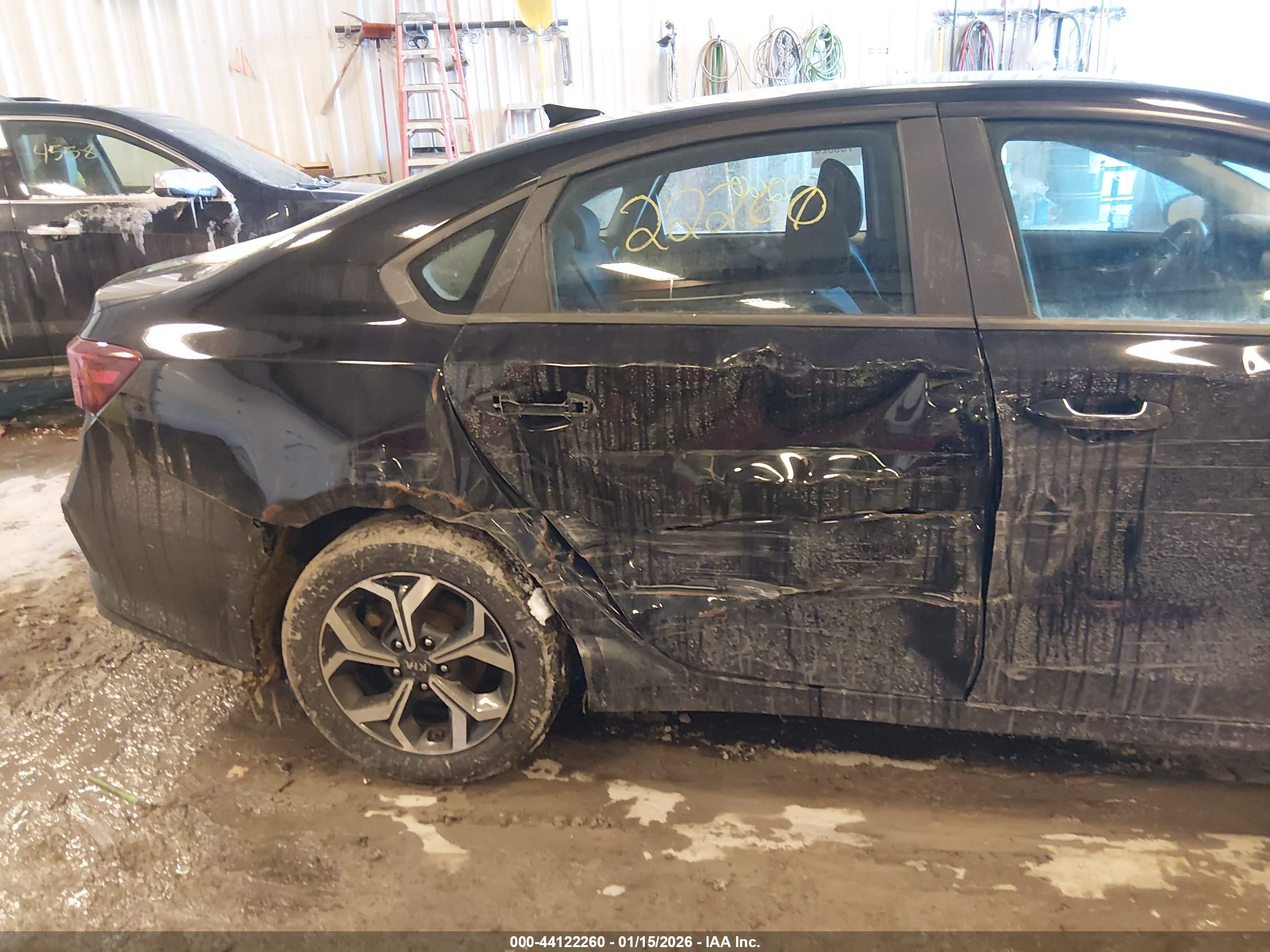 KIA FORTE image 6
