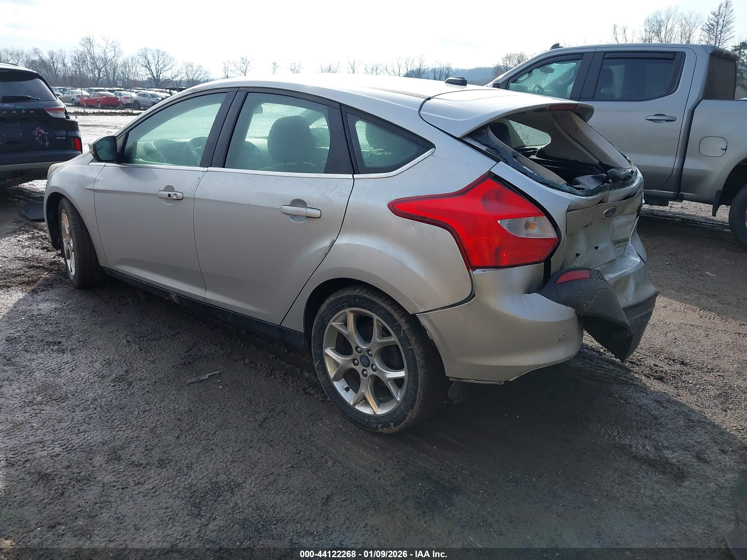 FORD FOCUS image 3