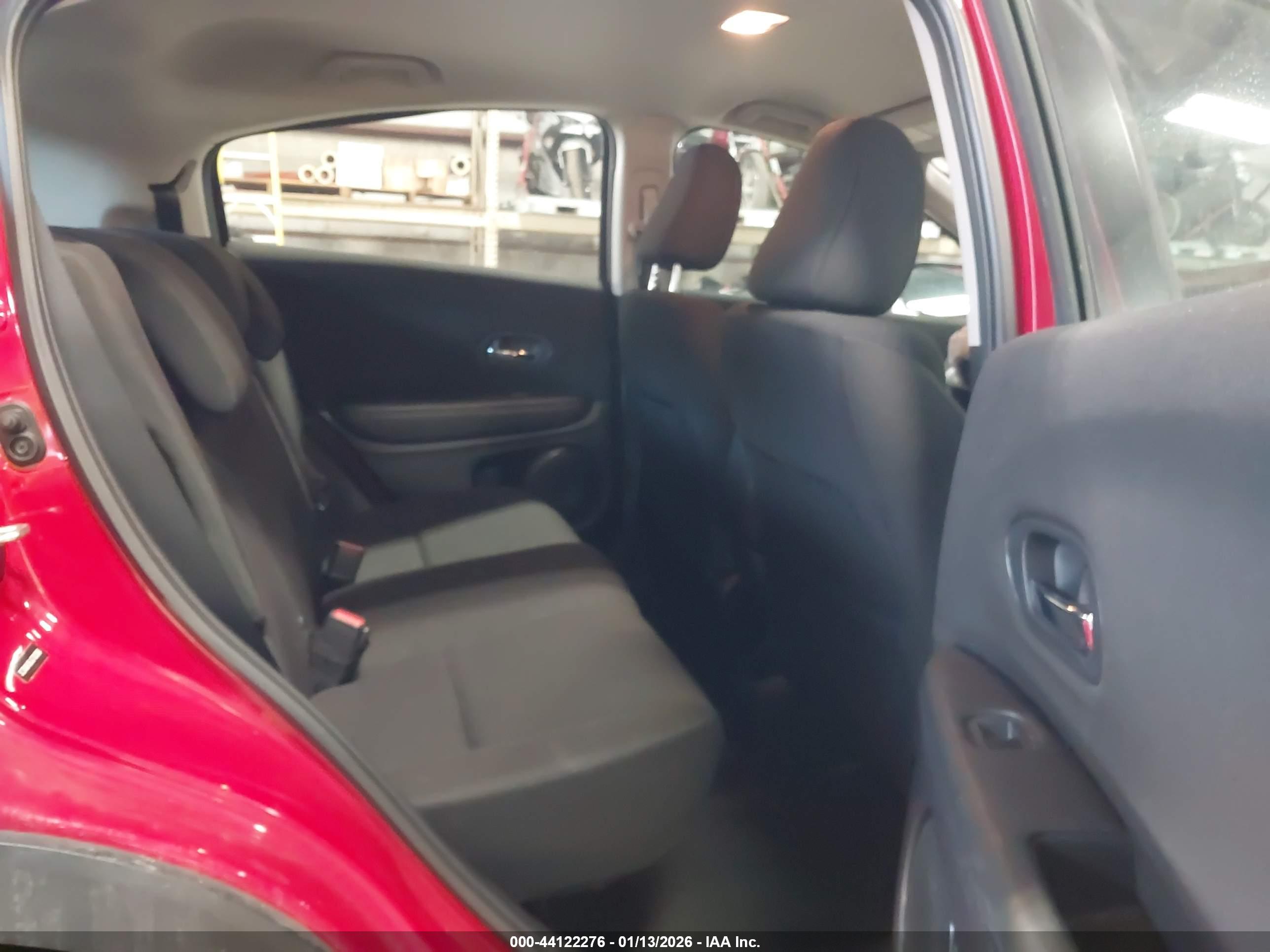 HONDA HR-V image 8