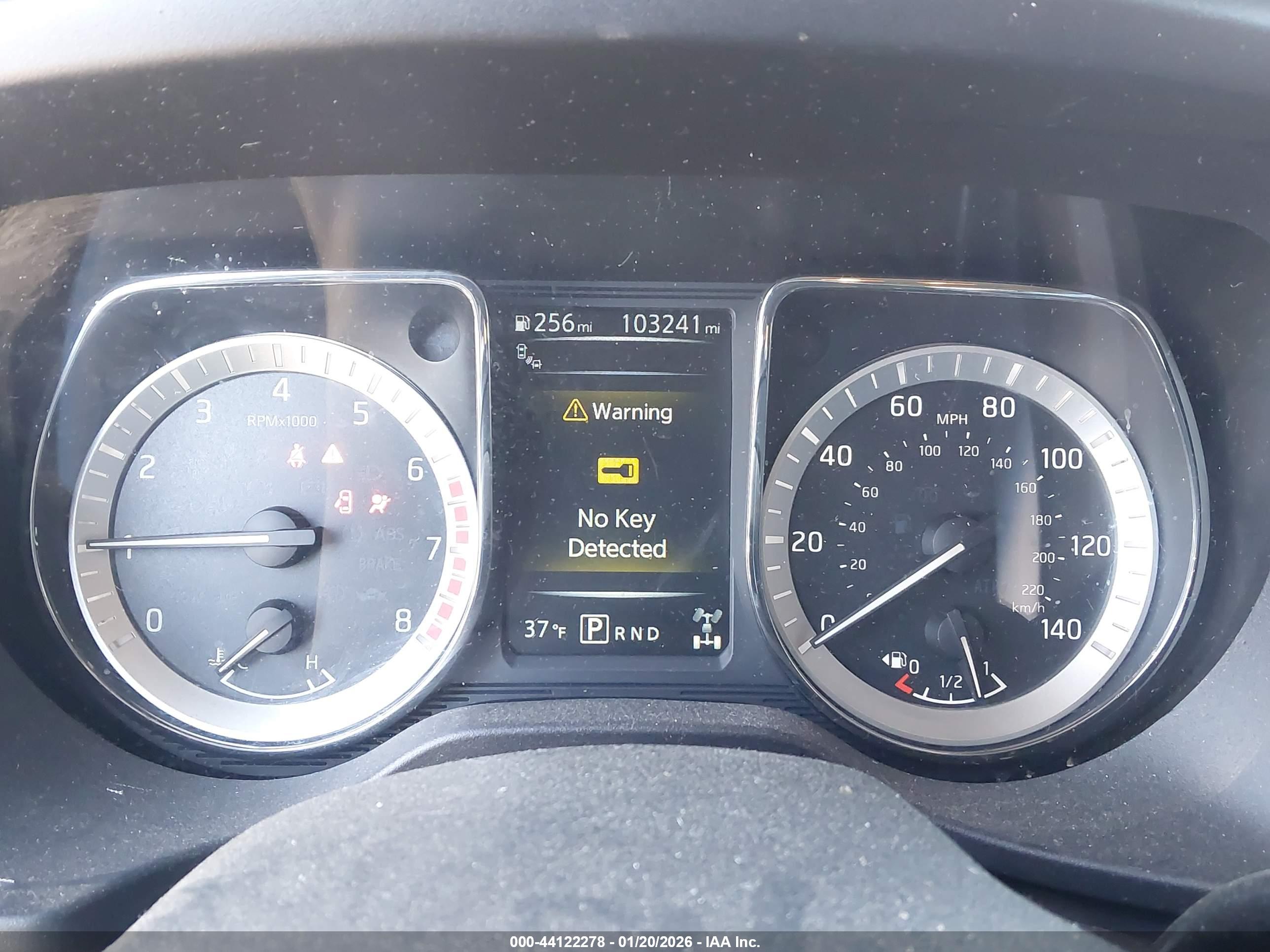 NISSAN TITAN image 7