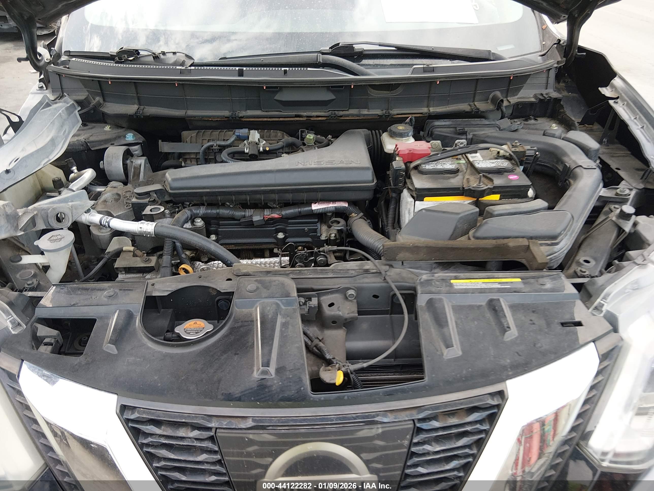 NISSAN ROGUE image 10