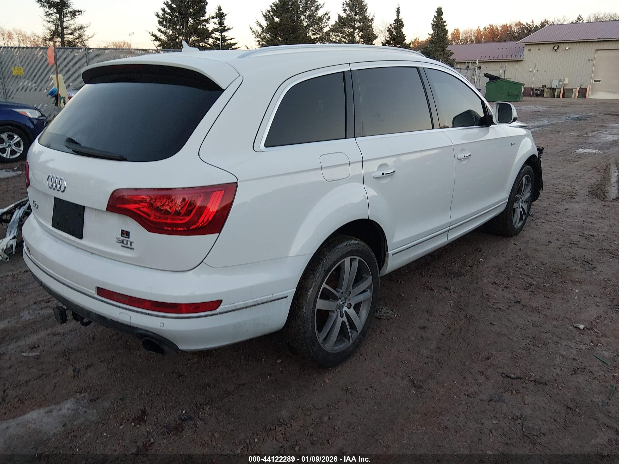 AUDI Q7 image 4