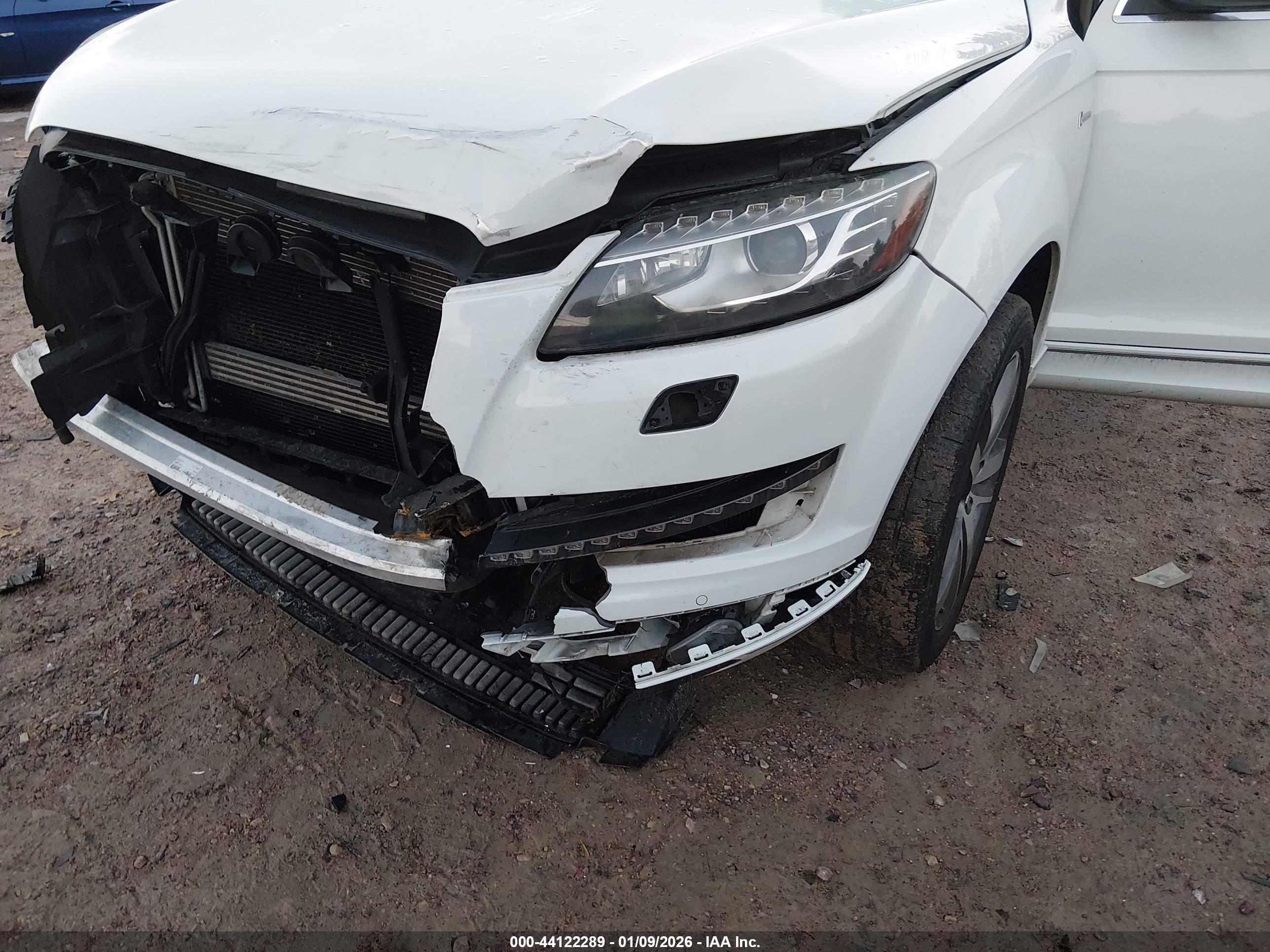 AUDI Q7 image 6