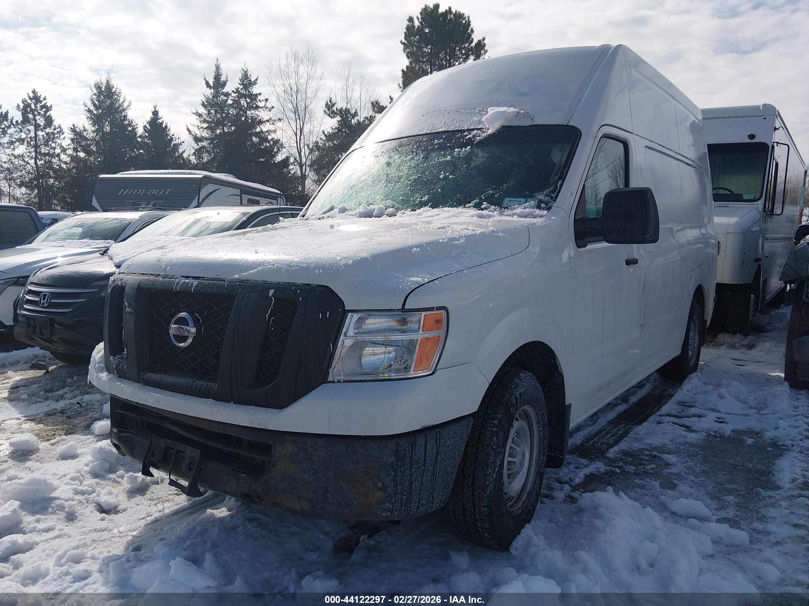 NISSAN NV image 2
