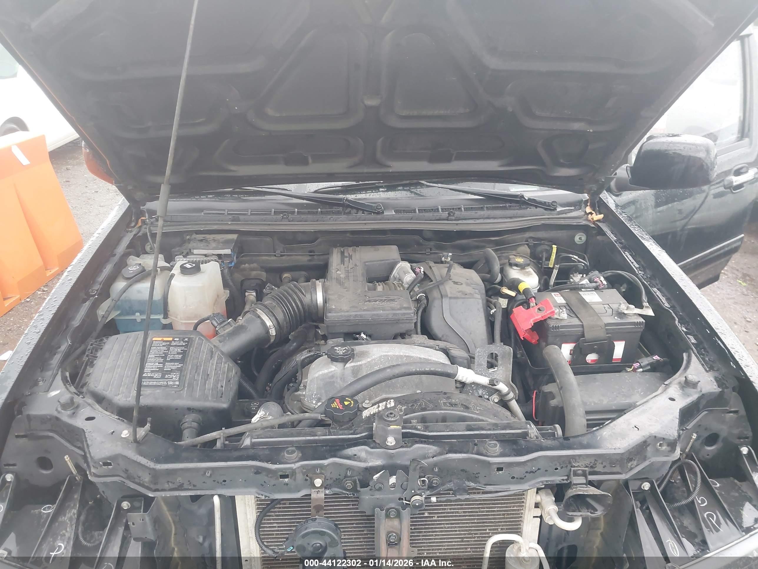 GMC CANYON image 10