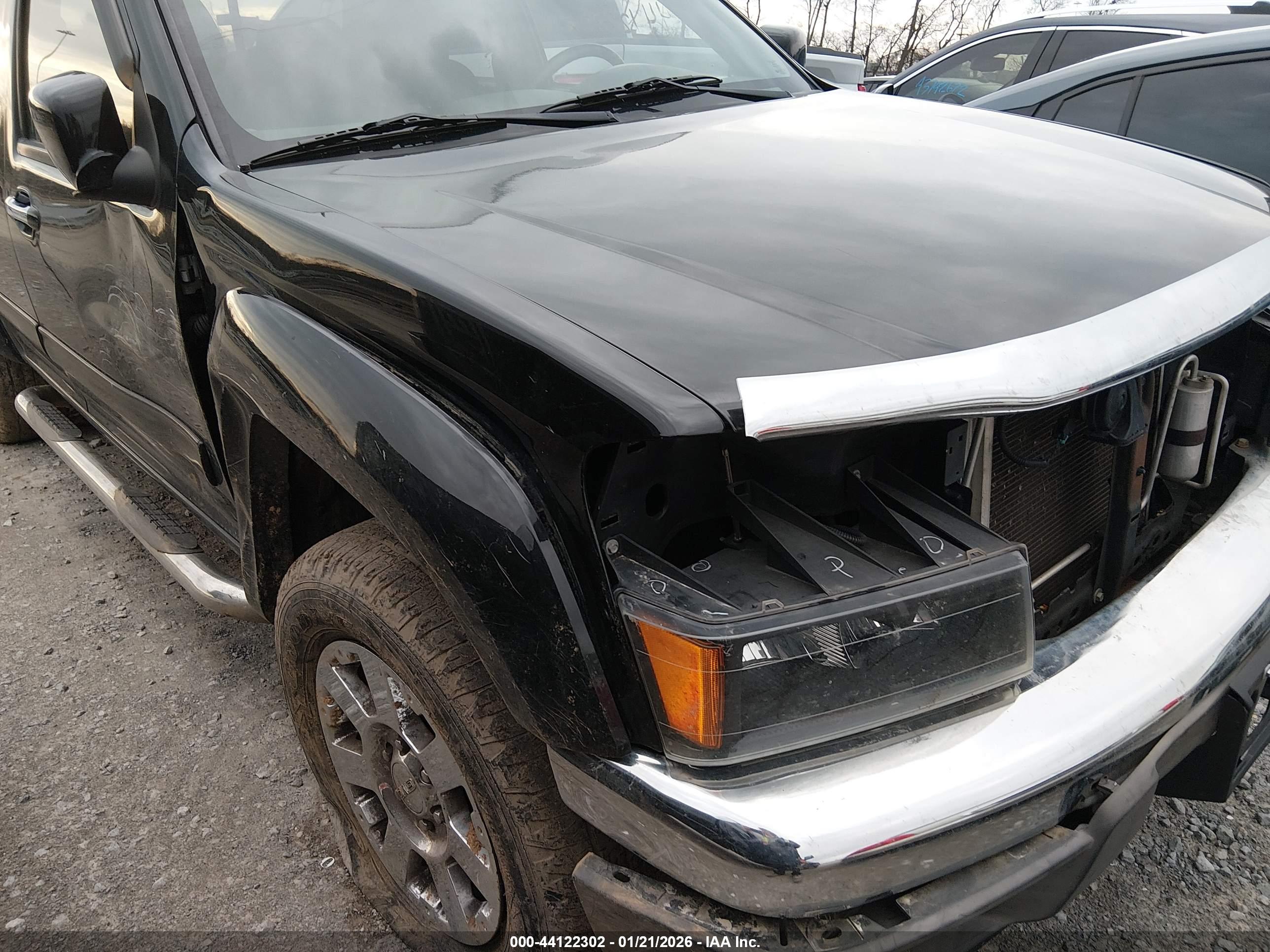 GMC CANYON image 6