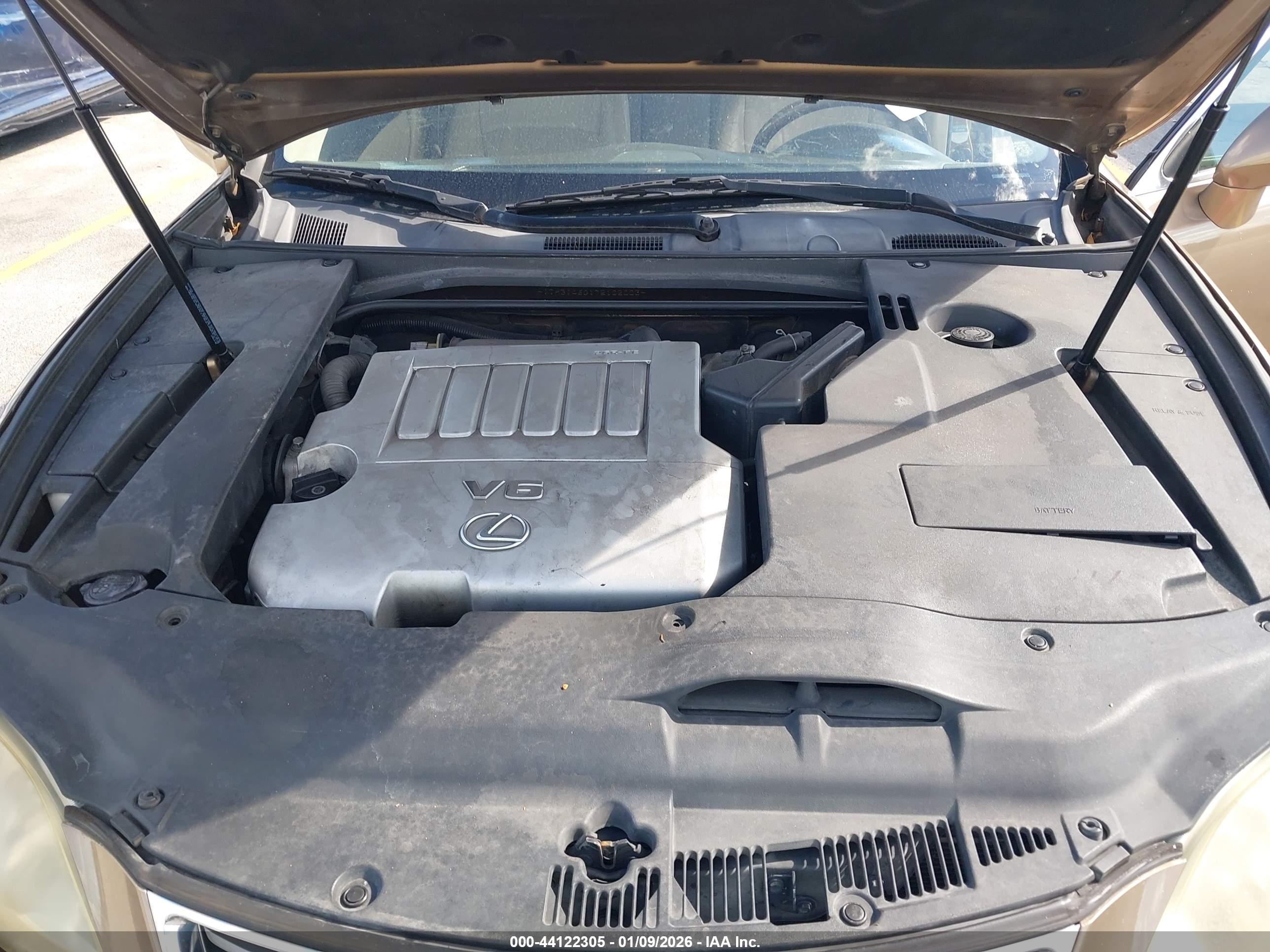 LEXUS ES image 10