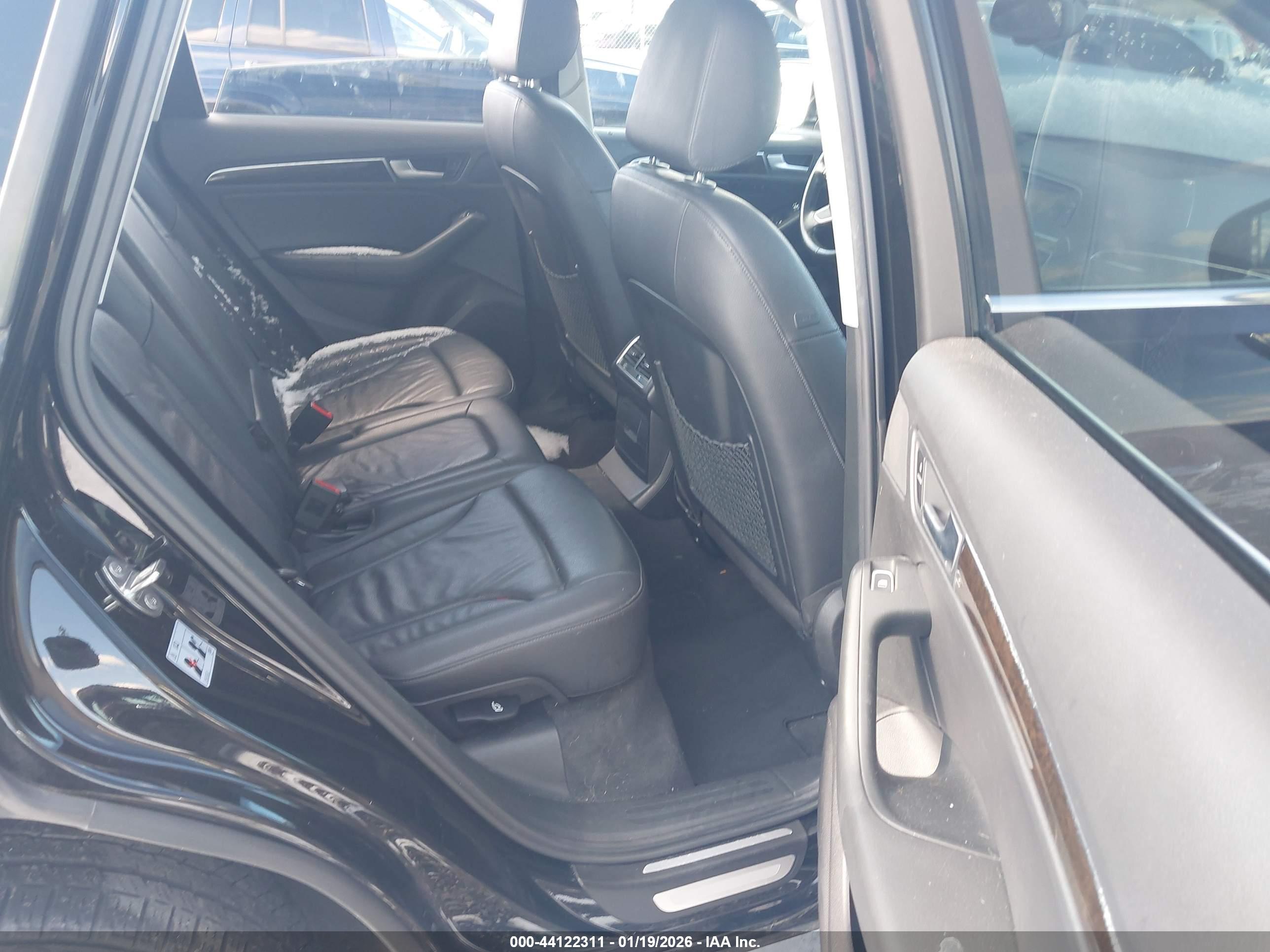 AUDI Q5 image 8