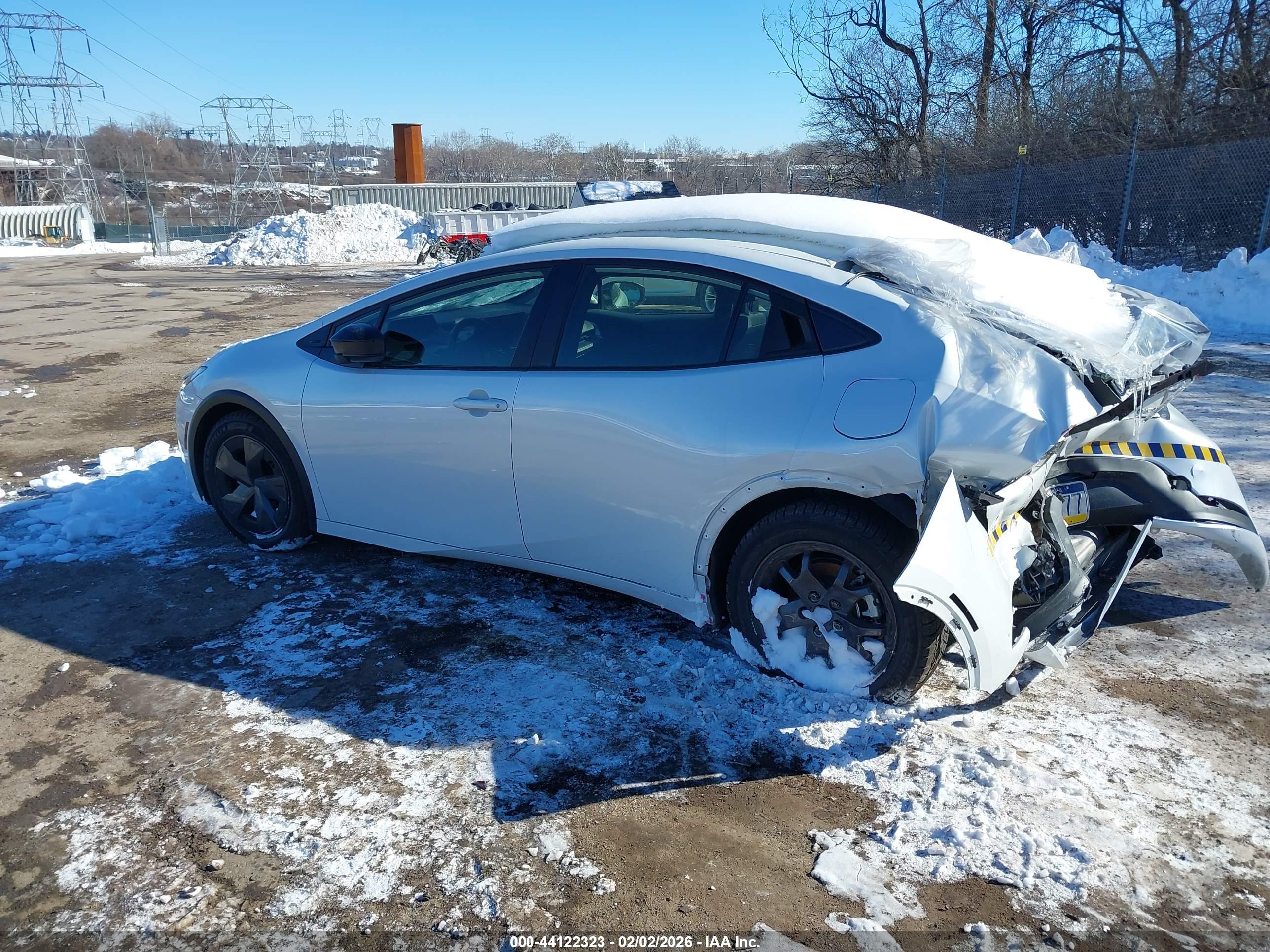 TOYOTA PRIUS image 3