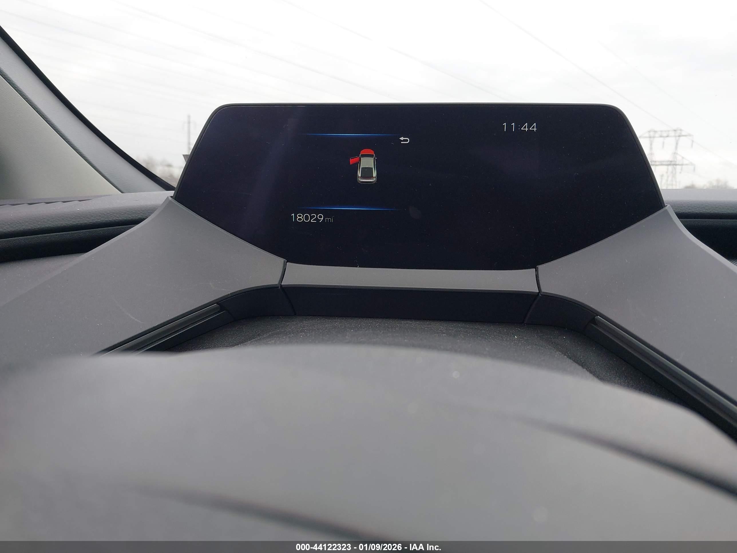 TOYOTA PRIUS image 7
