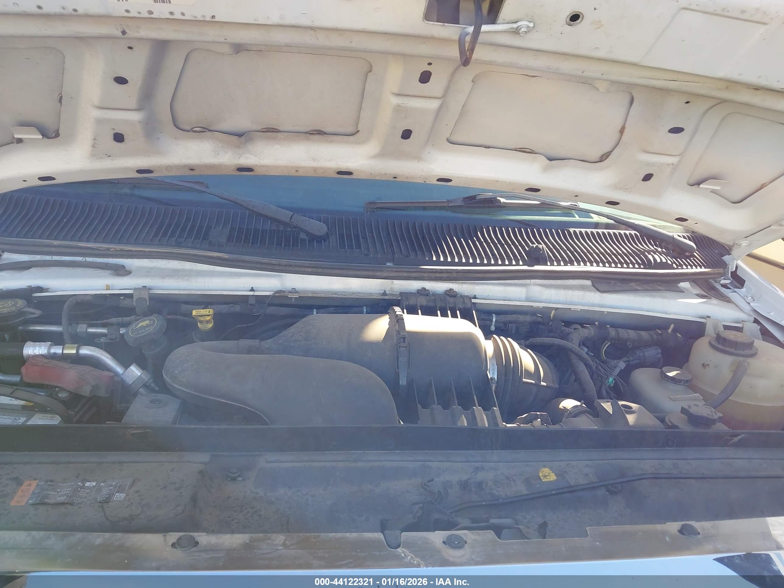 FORD E-450 image 10