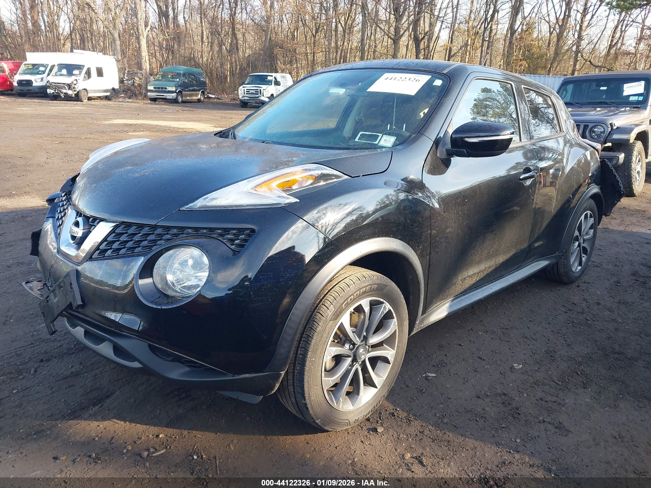 NISSAN JUKE image 2