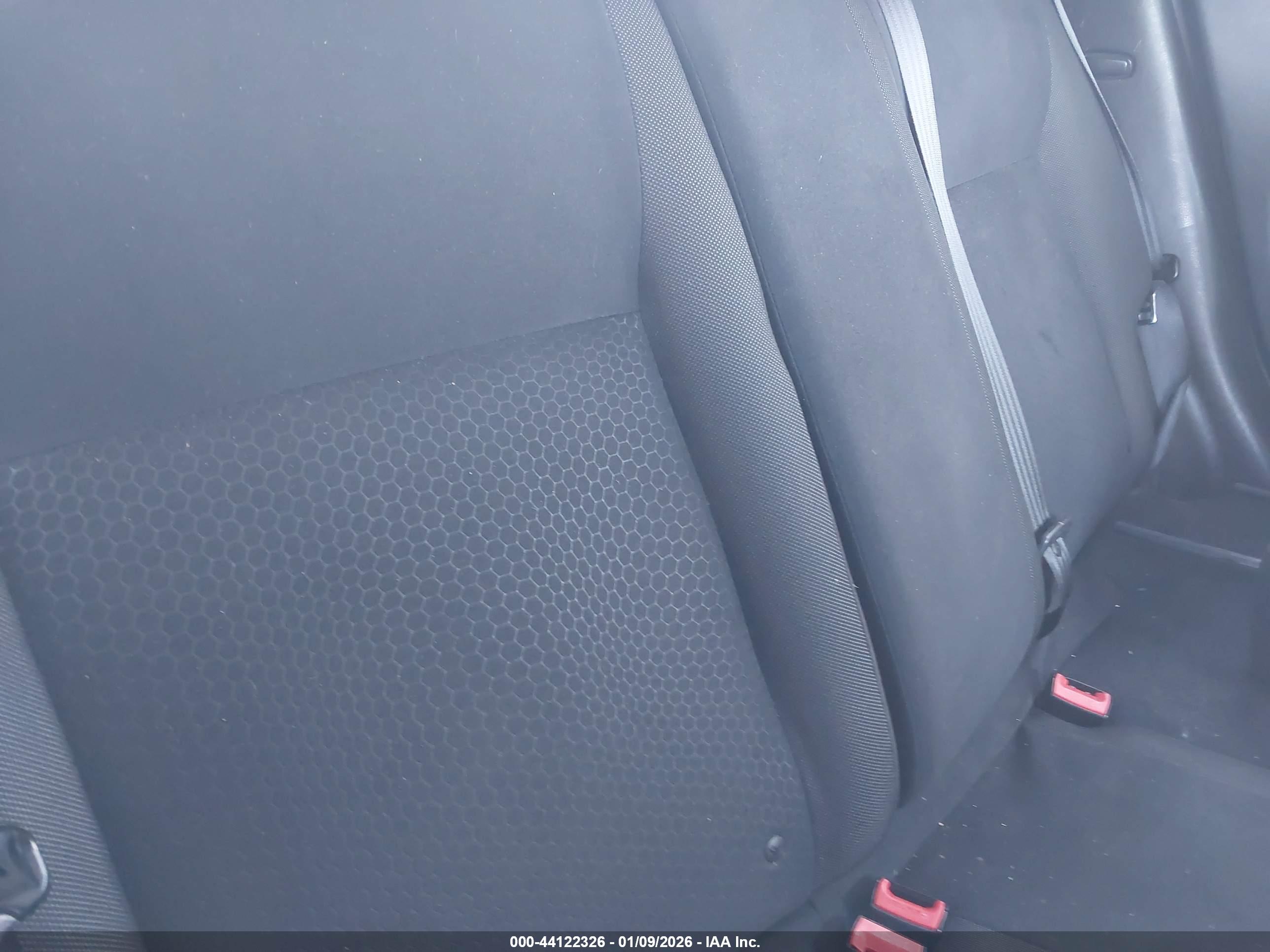 NISSAN JUKE image 8