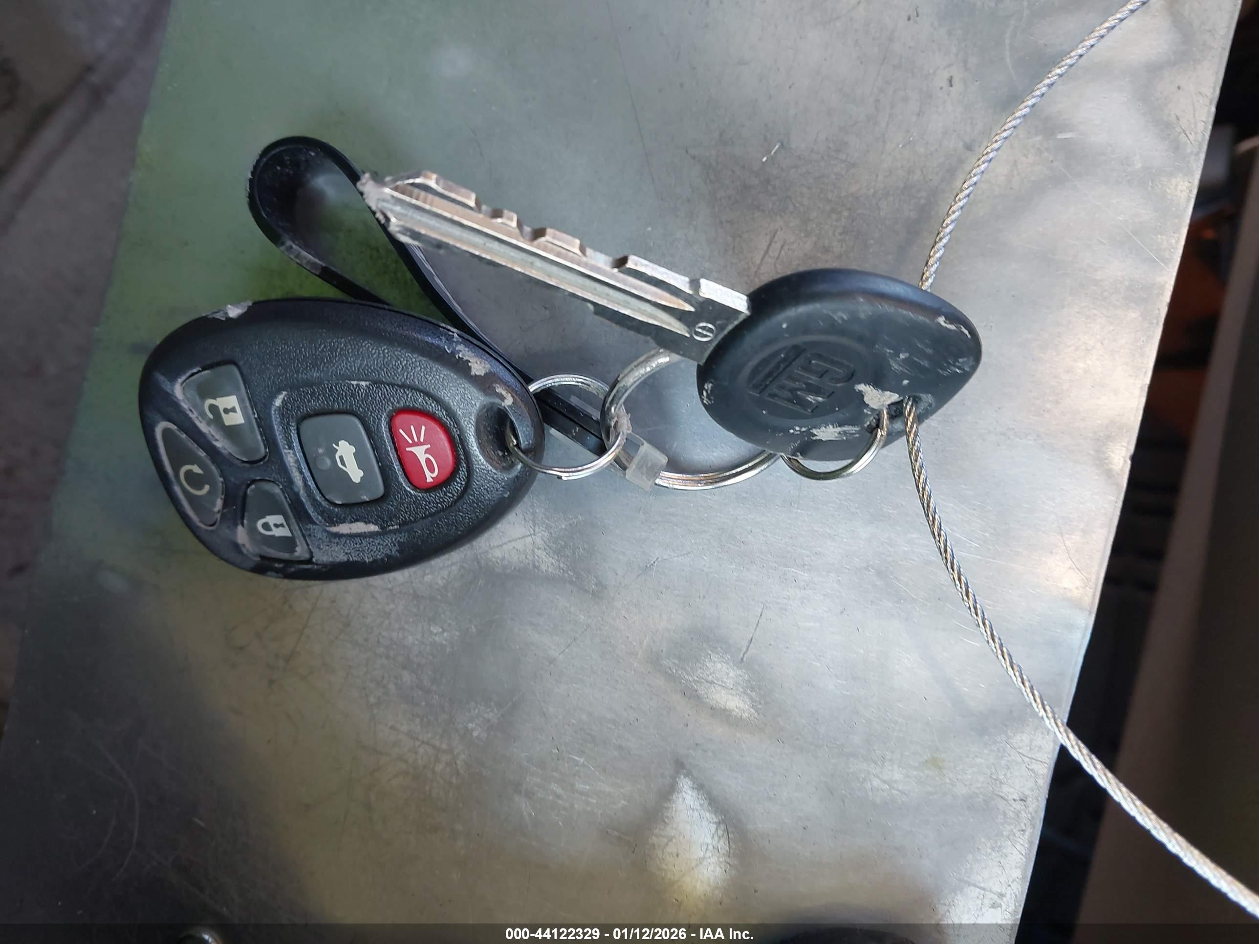 BUICK LUCERNE image 11