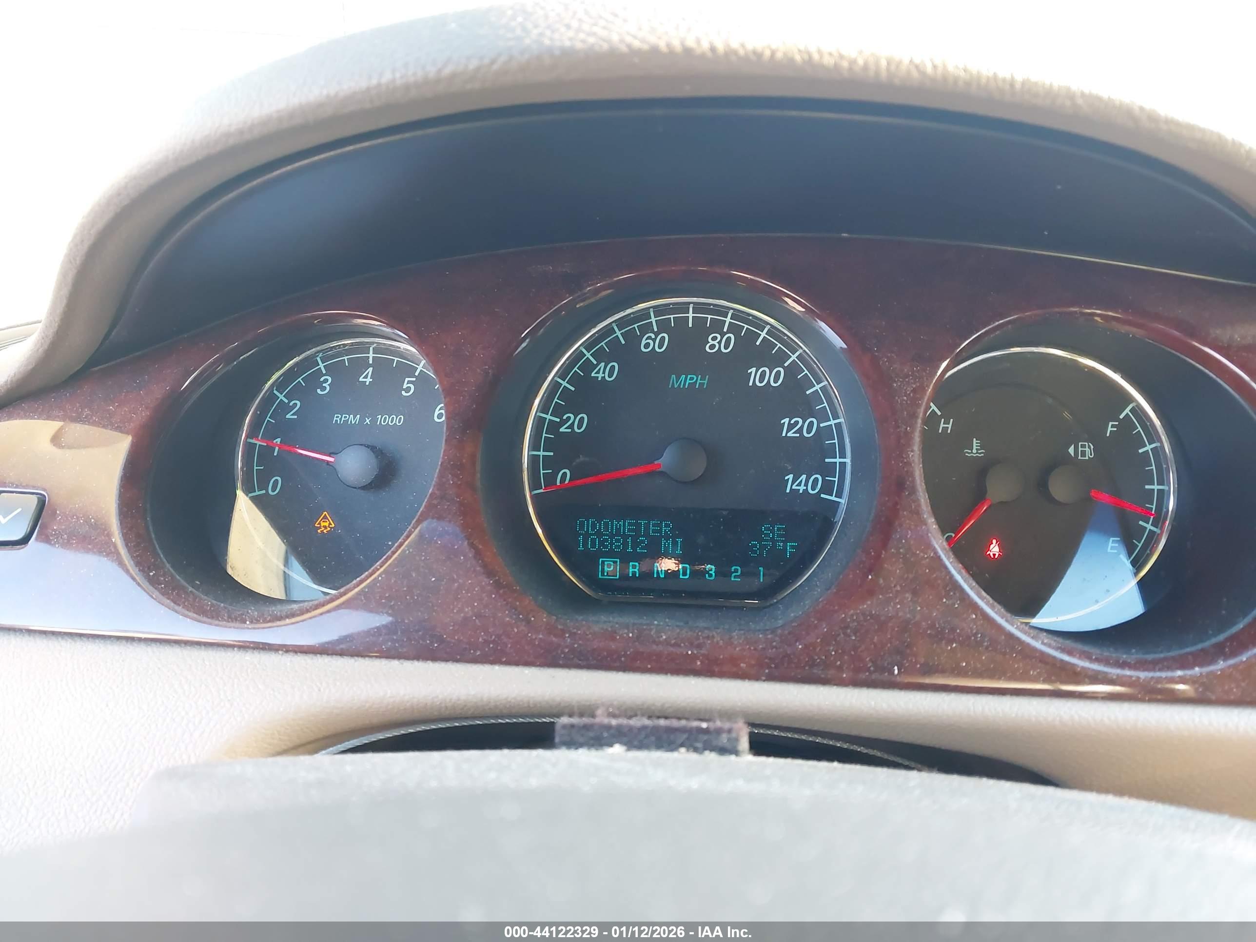 BUICK LUCERNE image 7