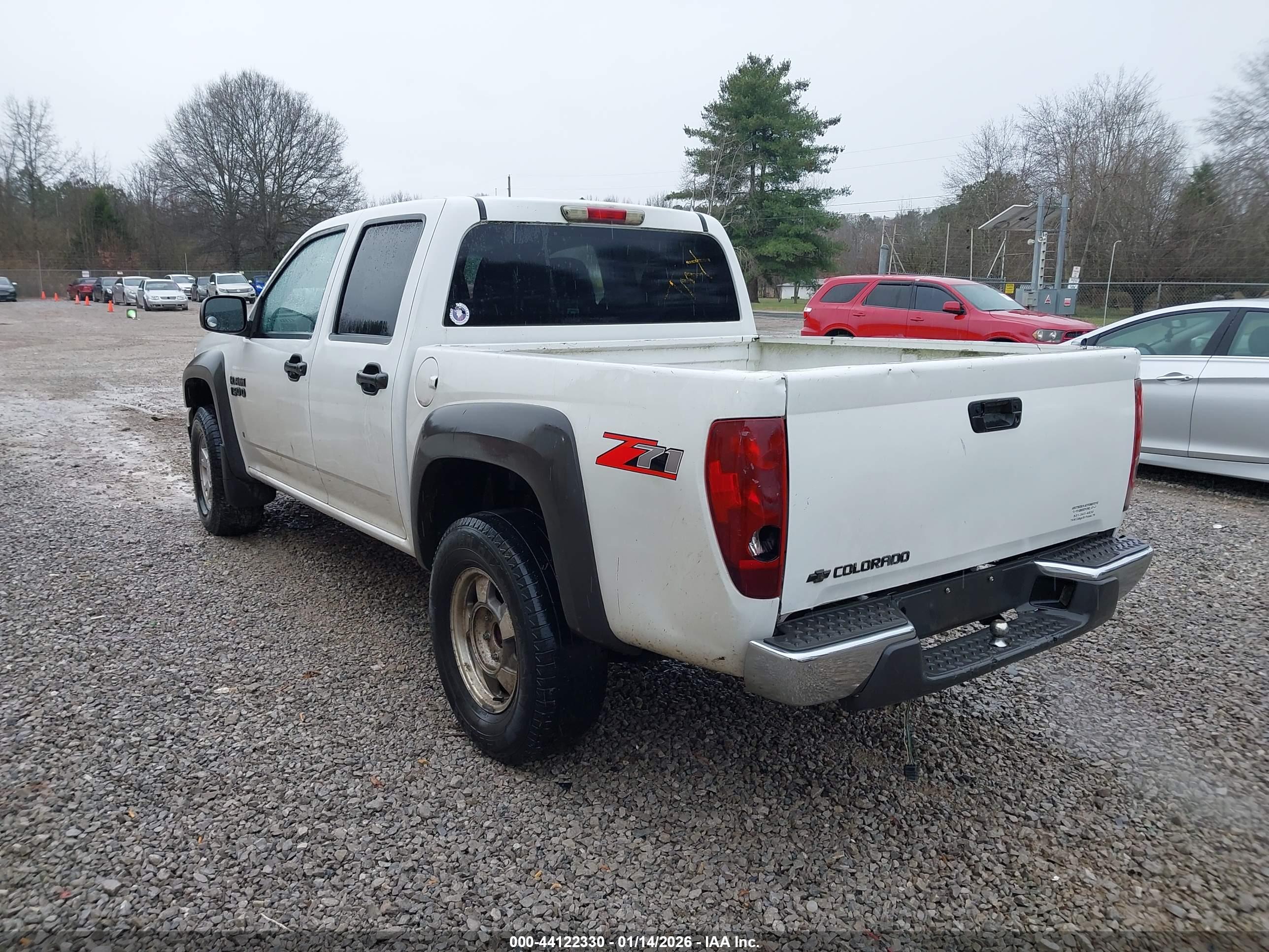 CHEVROLET COLORADO image 6