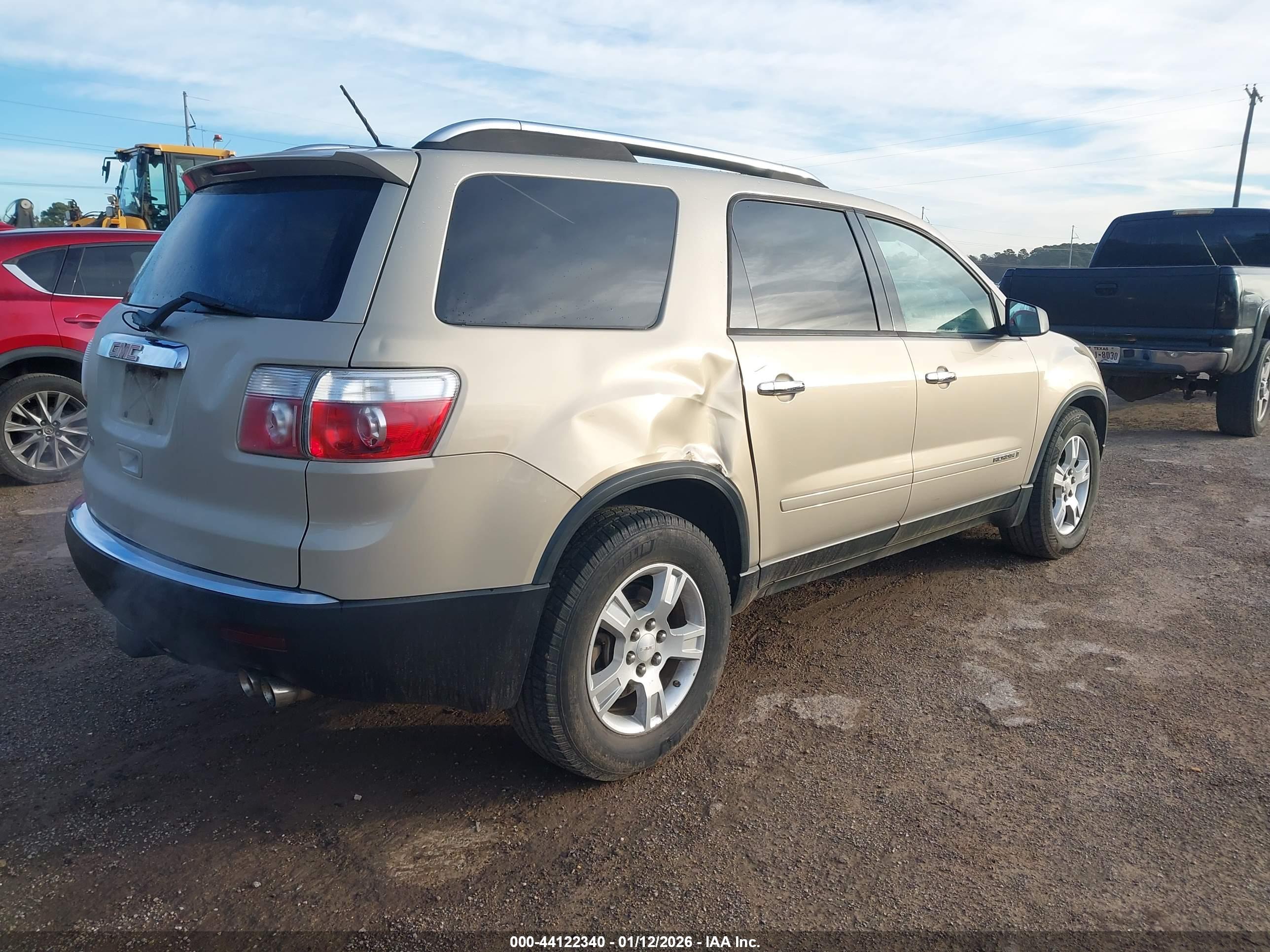 GMC ACADIA image 4