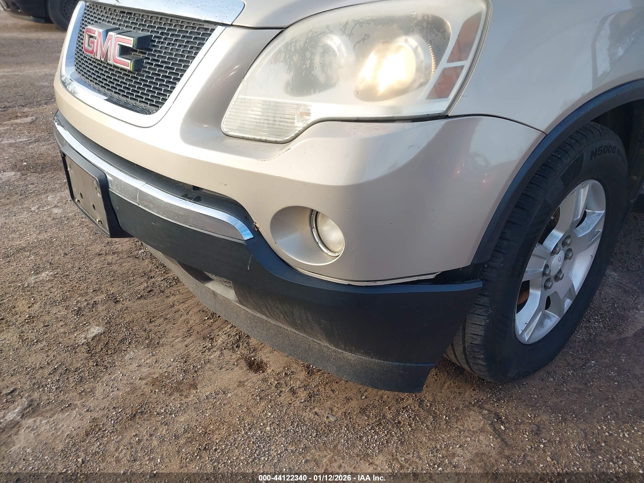 GMC ACADIA image 6