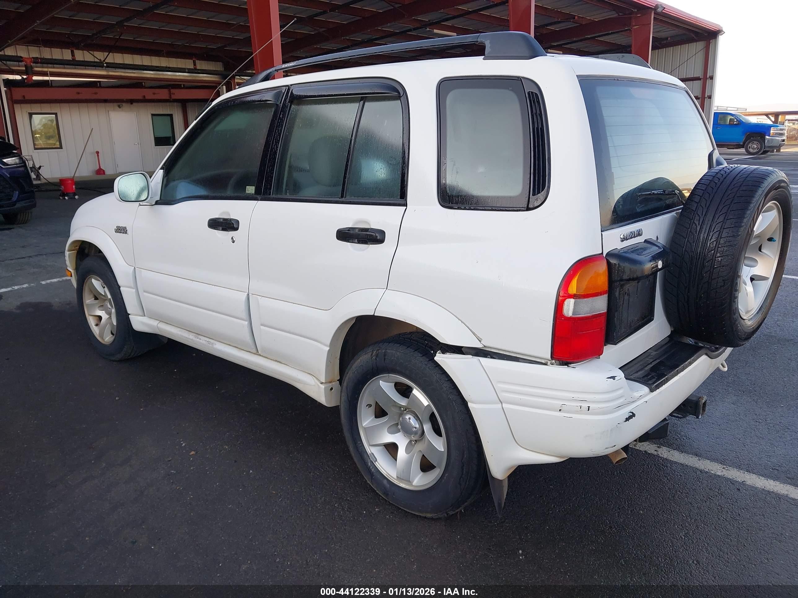 SUZUKI GRAND image 3