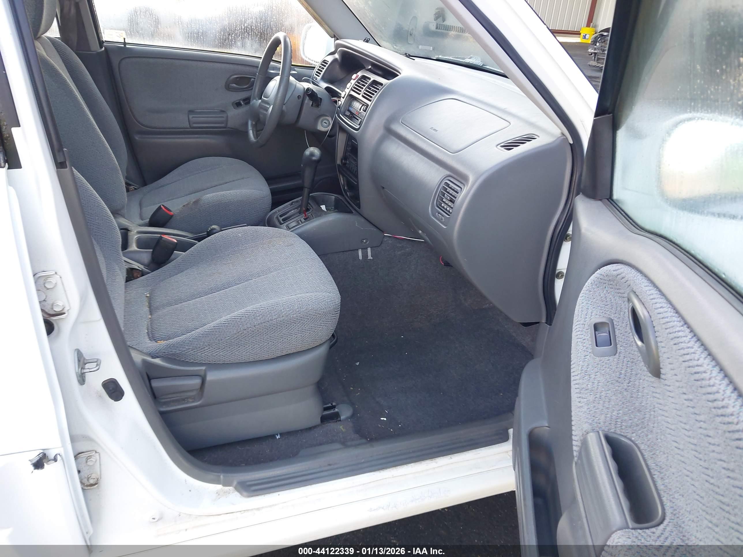 SUZUKI GRAND image 5