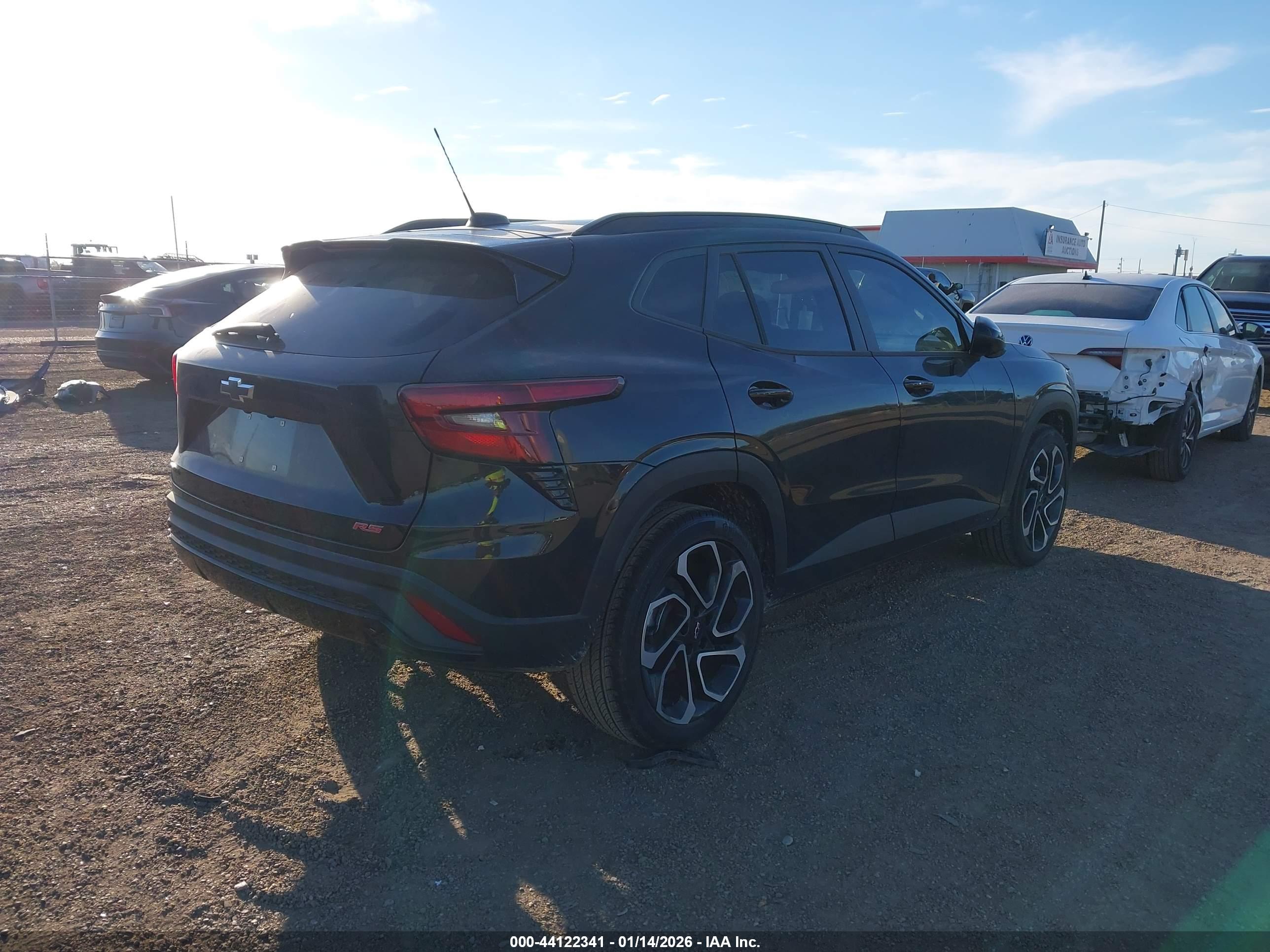 CHEVROLET TRAX image 4