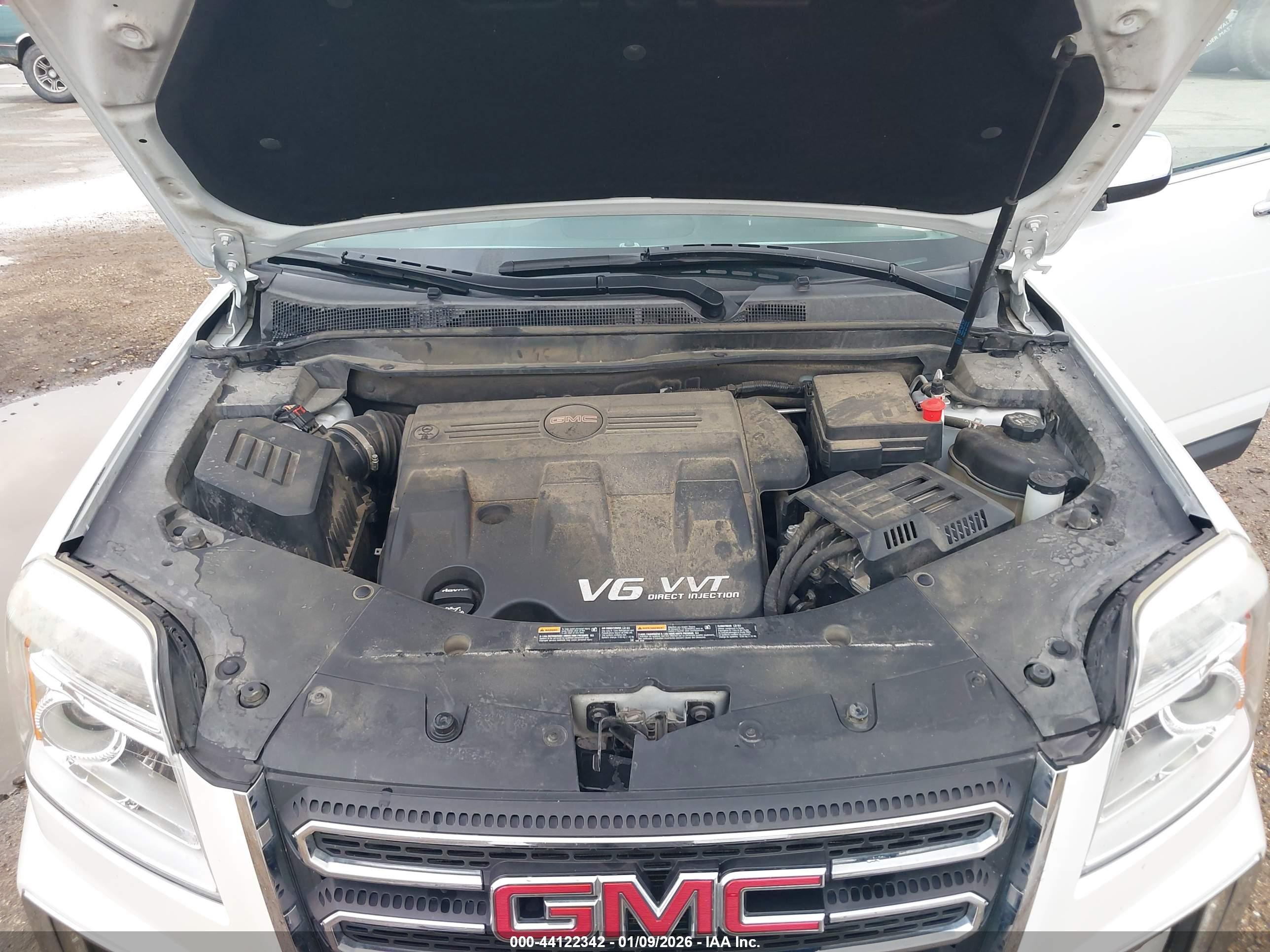 GMC TERRAIN image 10