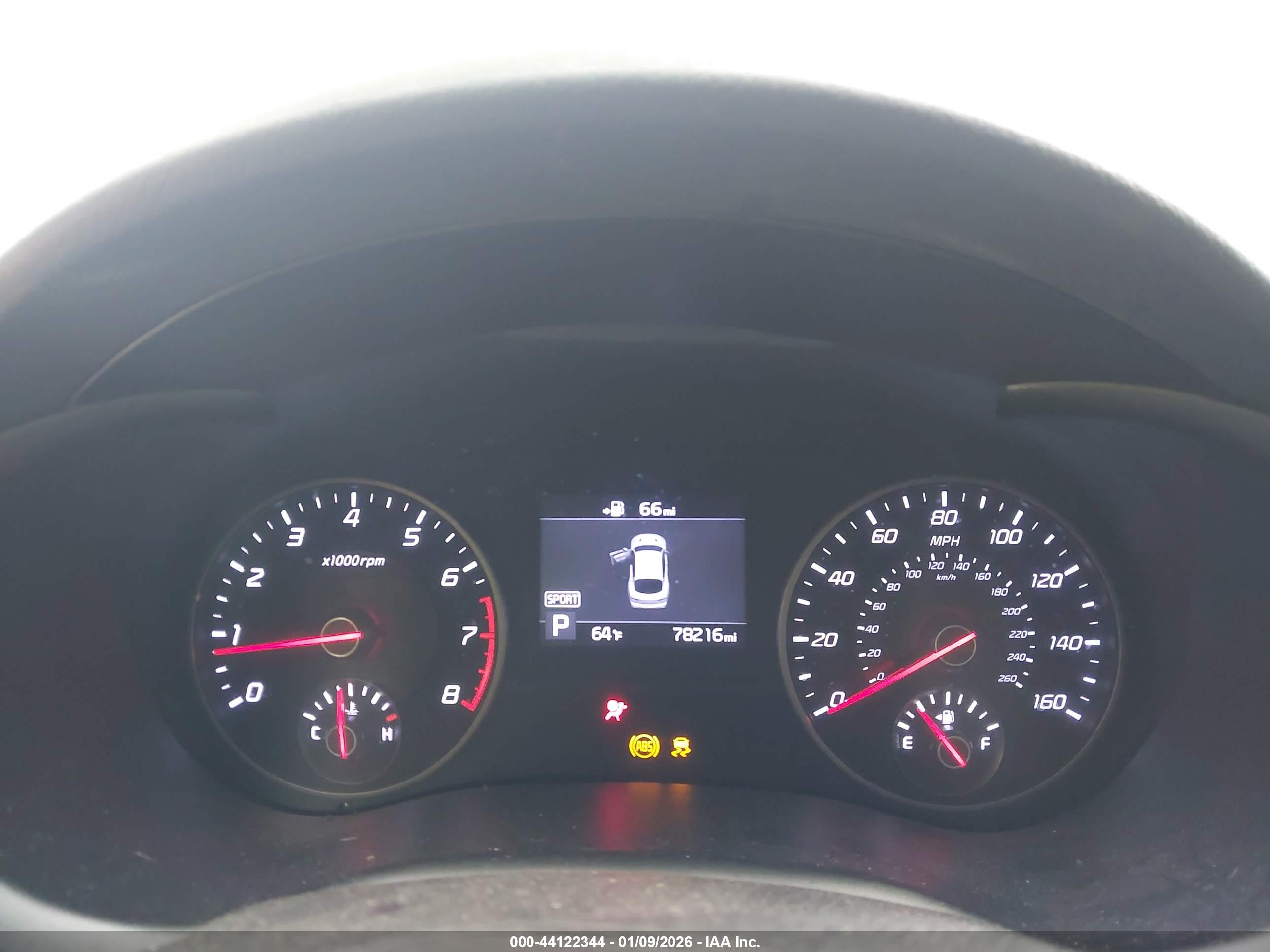 KIA STINGER image 7