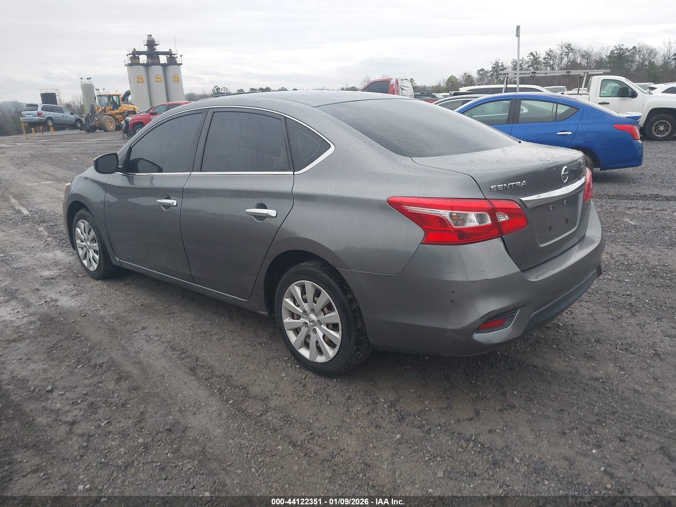 NISSAN SENTRA image 3