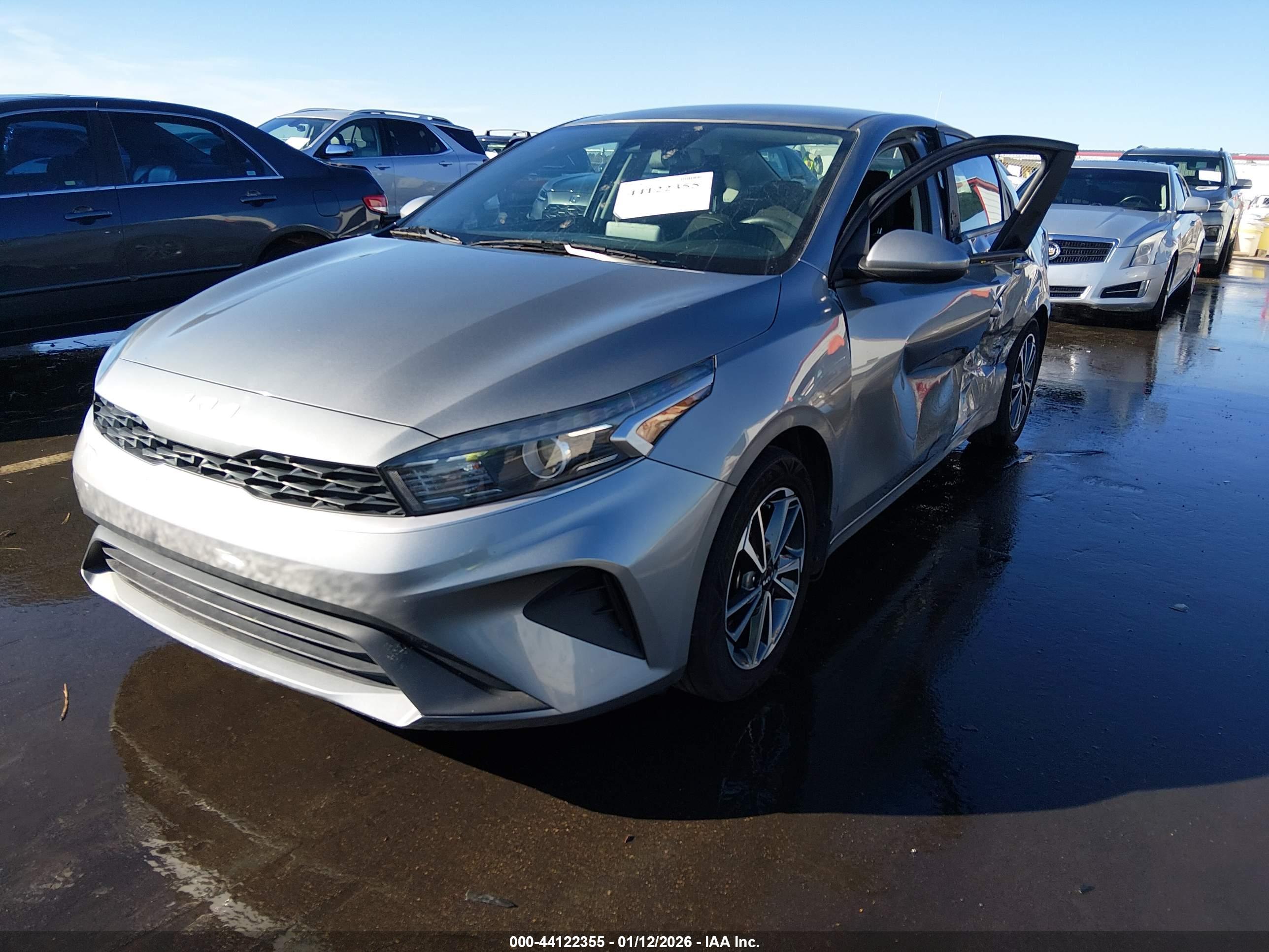 KIA FORTE image 2