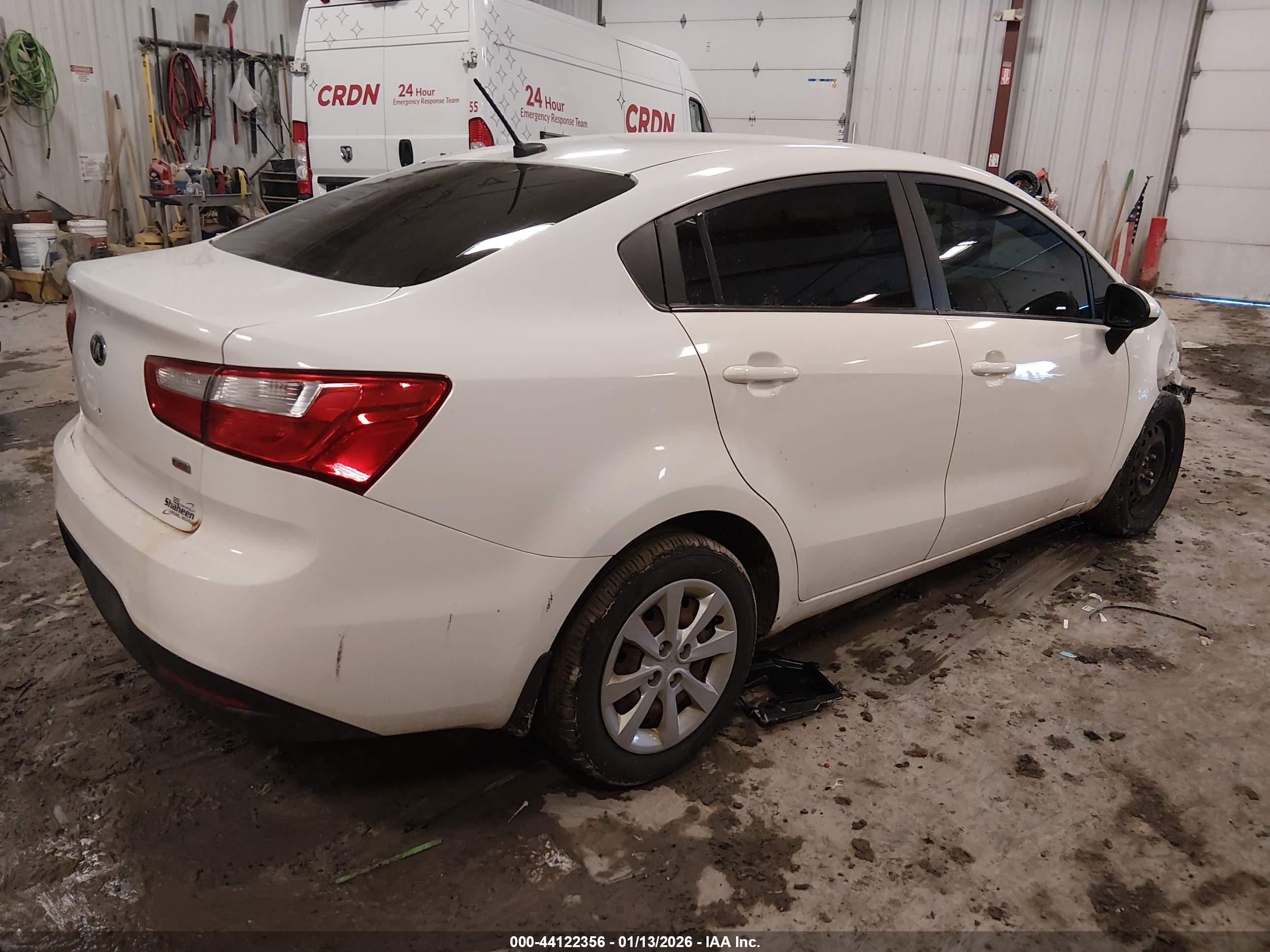 KIA RIO image 4