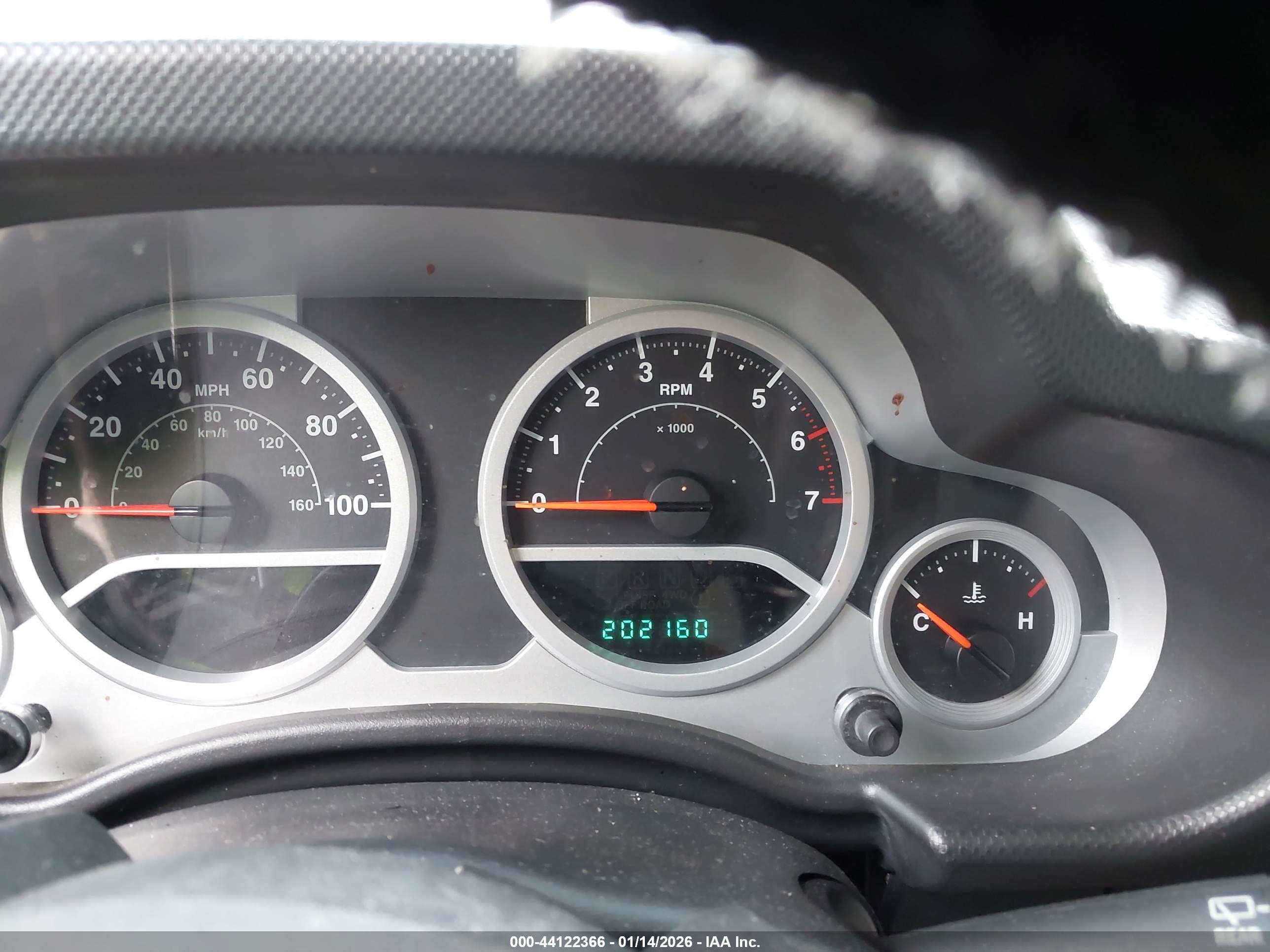 JEEP WRANGLER image 7